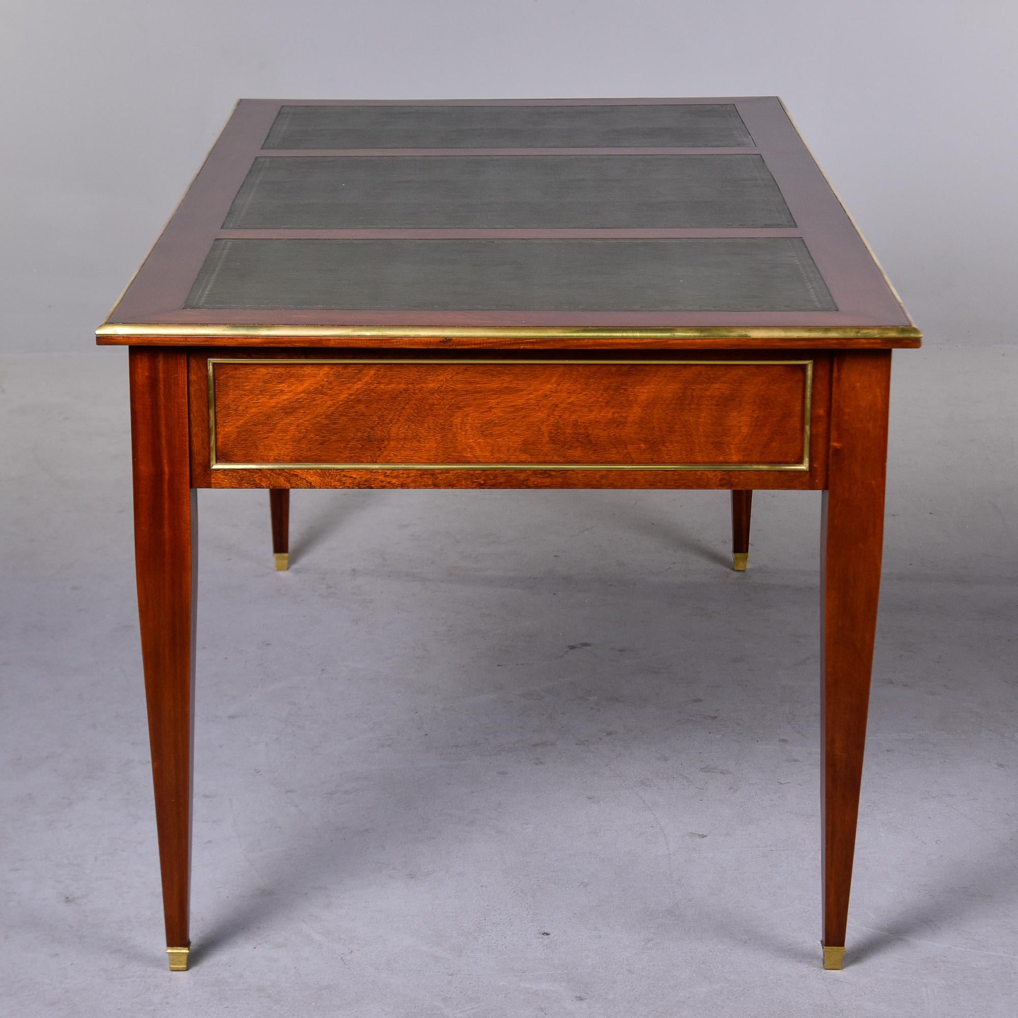 Early 19th Century Louis XVI Style Large Mahogany Desk with Green Leather Top For Sale 2