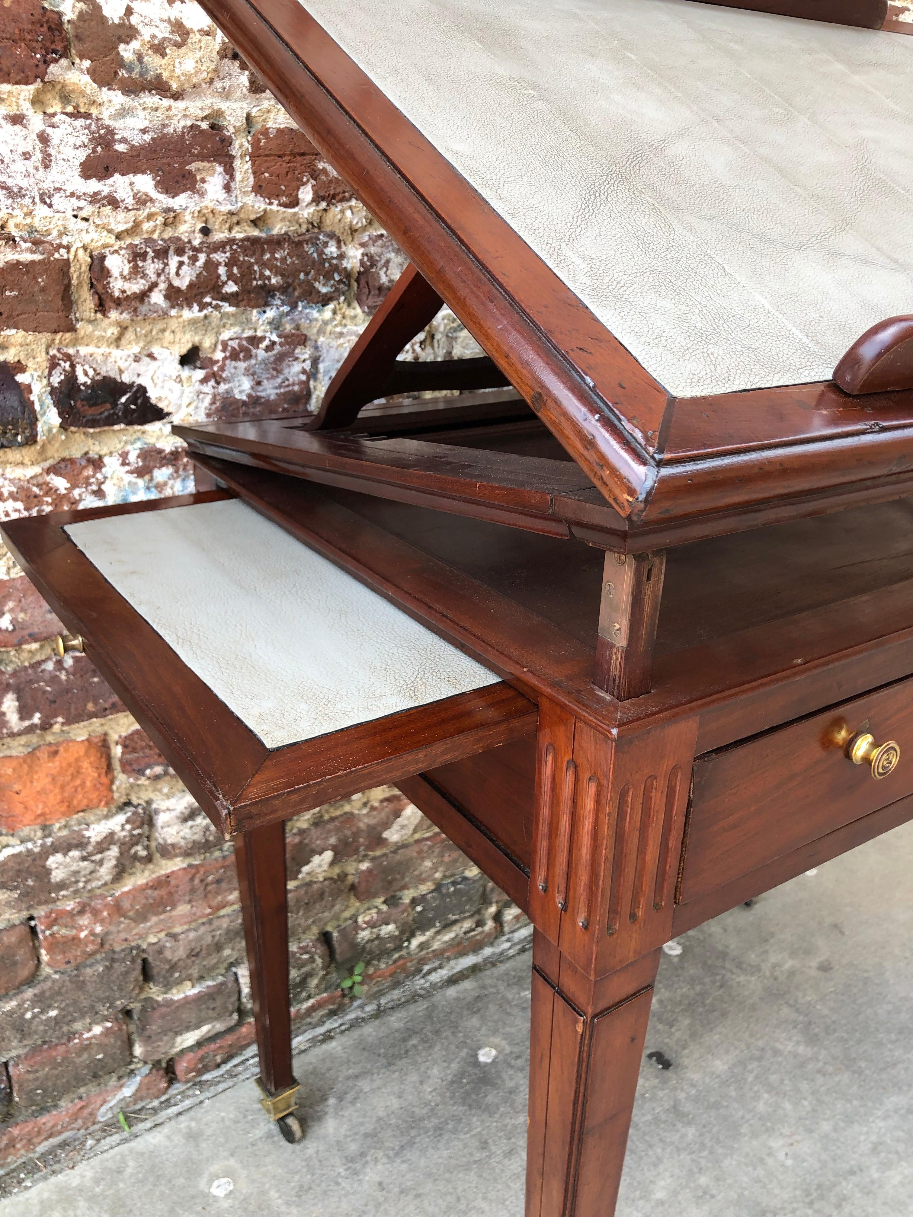 Early 19th Century Mahogany Architects Desk or Drafting Table In Good Condition In Charleston, SC