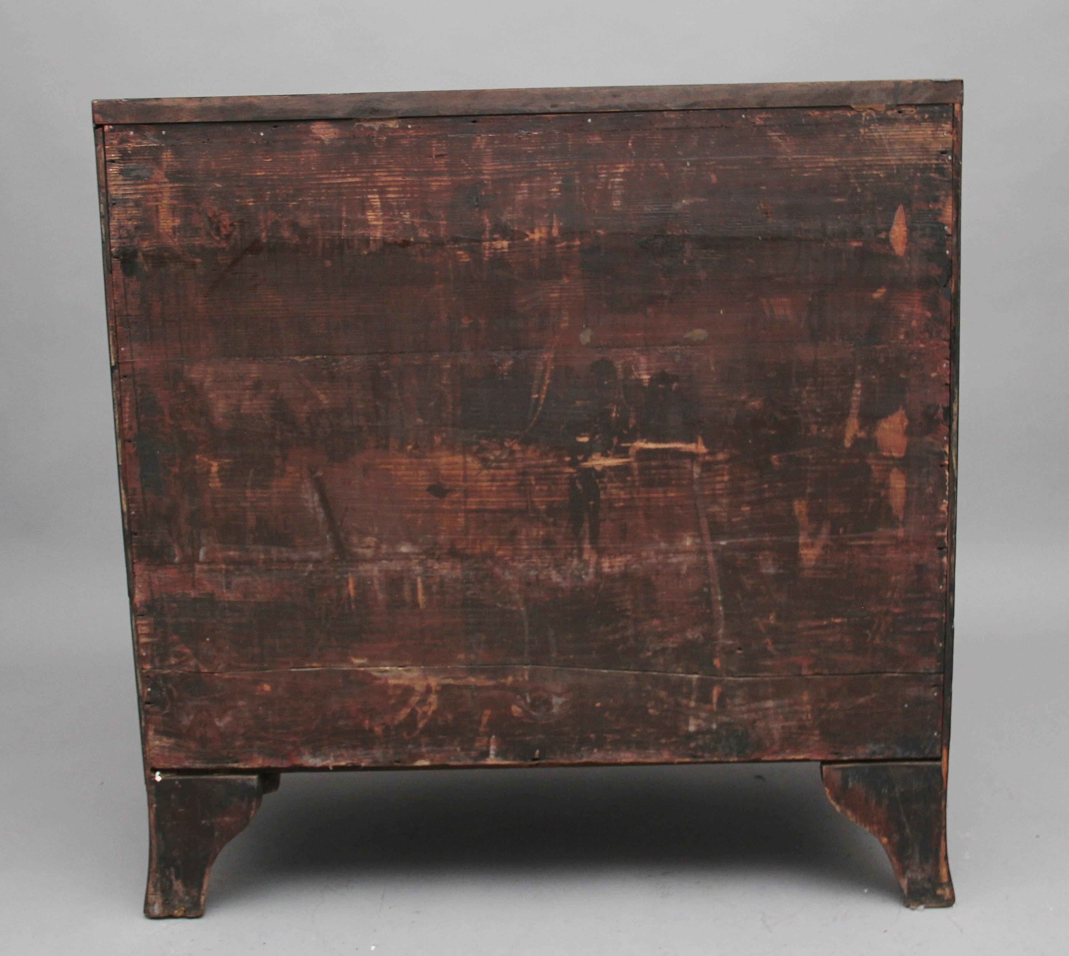Early 19th Century Mahogany Bowfront Chest of Drawers In Good Condition For Sale In Martlesham, GB