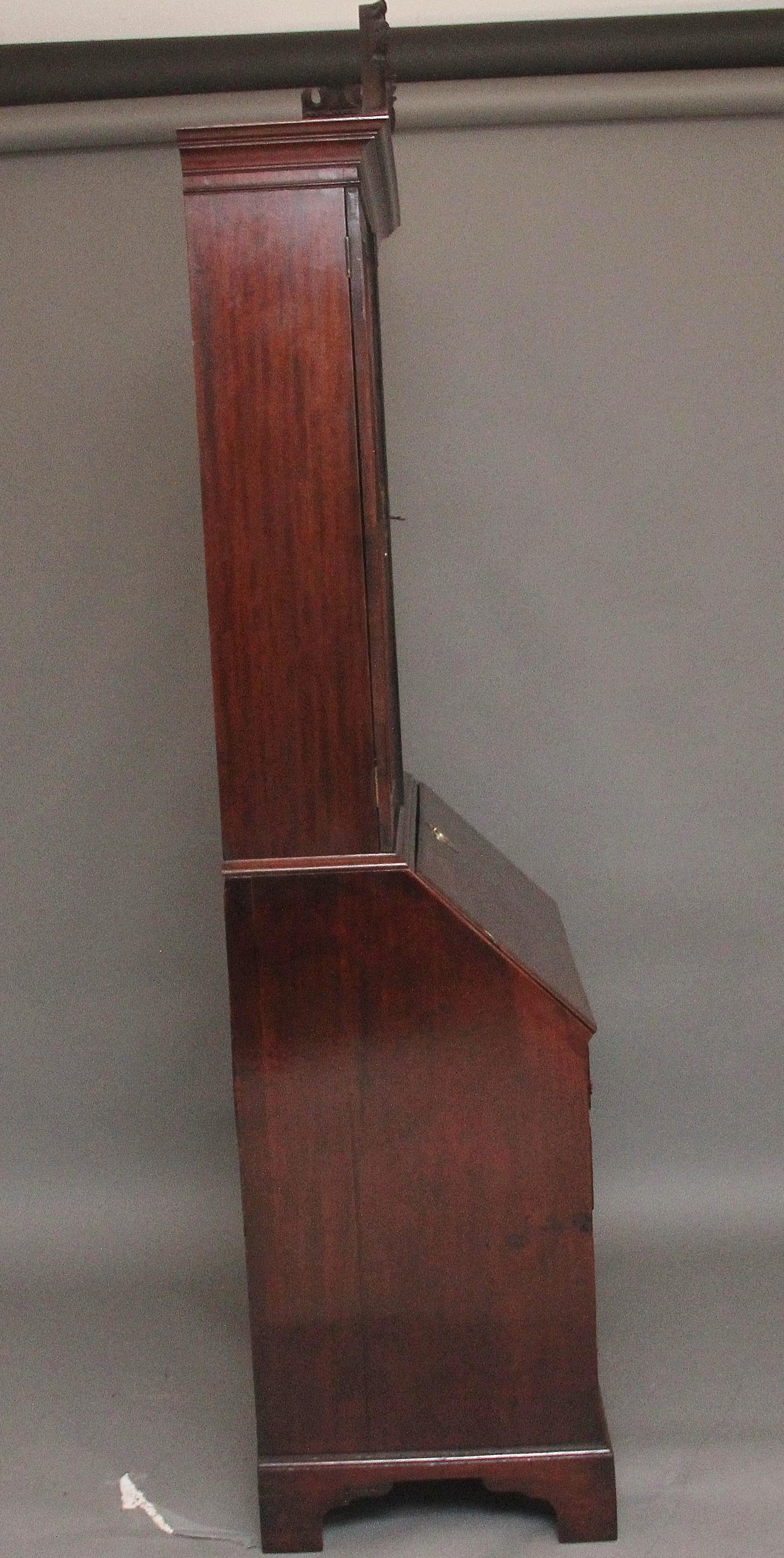 Early 19th Century mahogany bureau bookcase For Sale 7