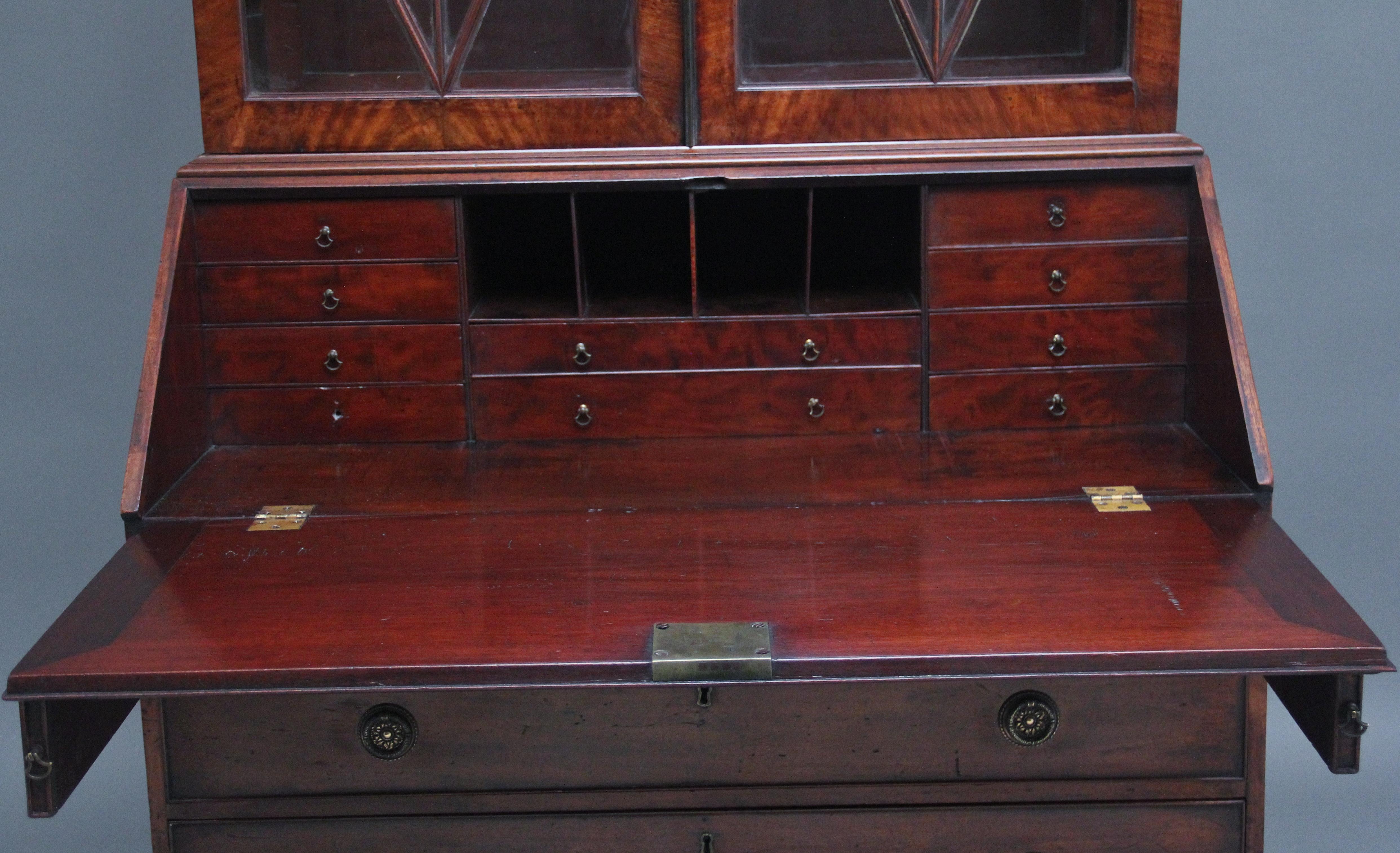 Early 19th Century mahogany bureau bookcase For Sale 1