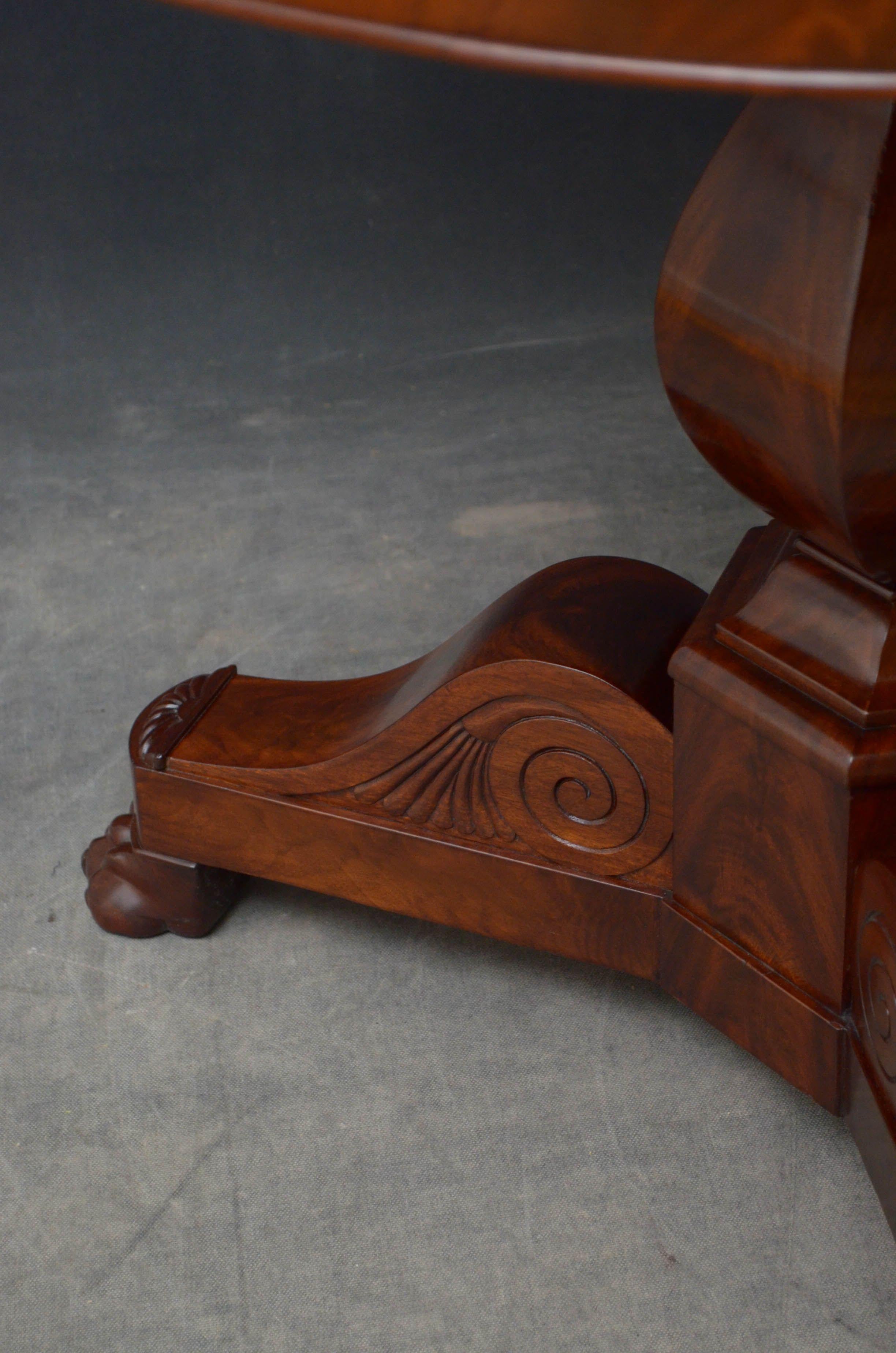 Early 19th Century Mahogany Centre Table 5