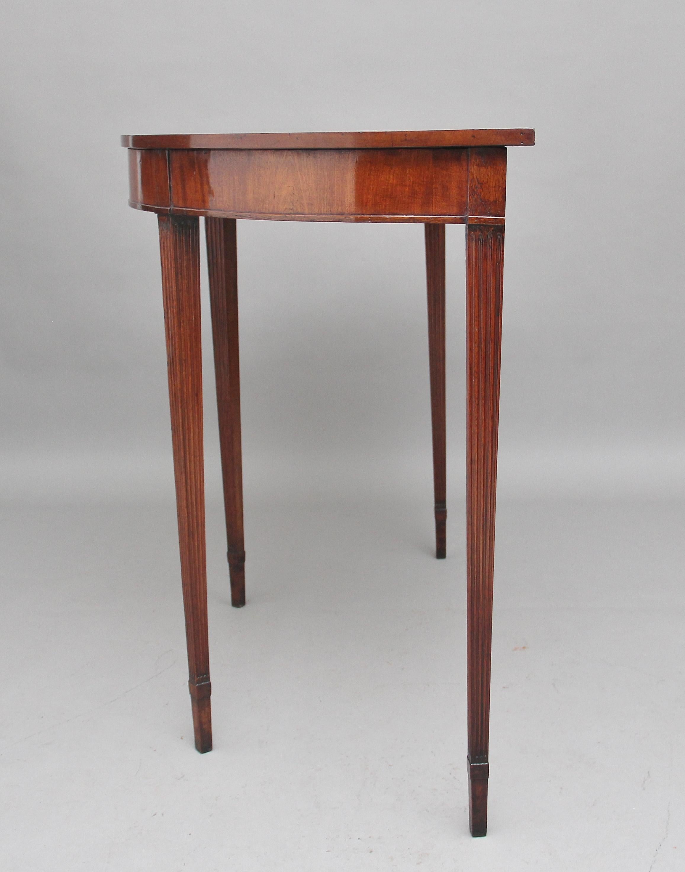 English Early 19th Century Mahogany Console Table
