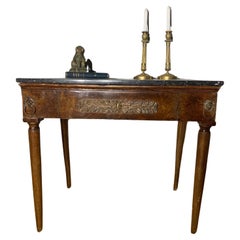 Table console en acajou du début du 19e siècle