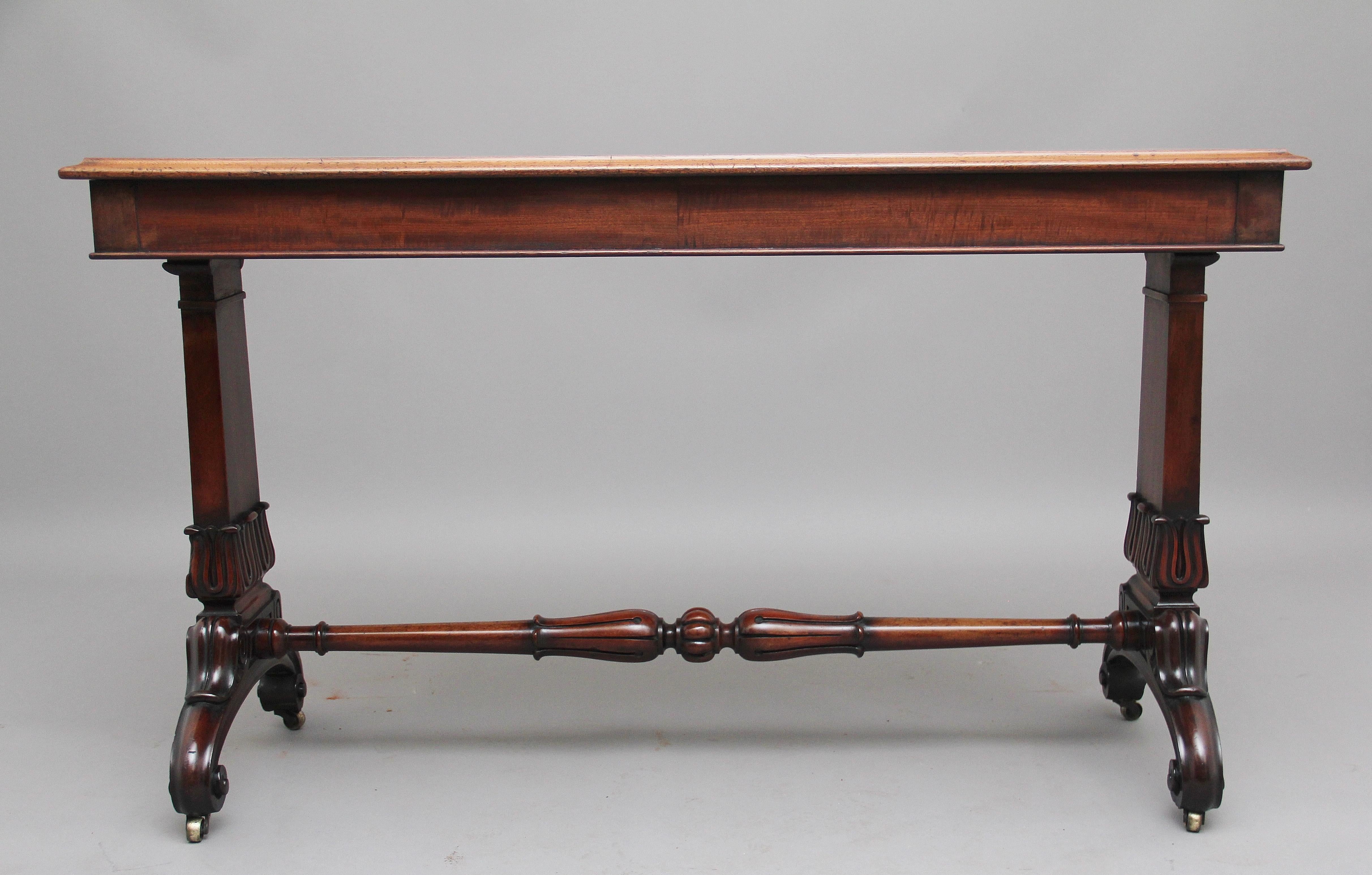 Early 19th Century Mahogany Library Table In Good Condition In Martlesham, GB