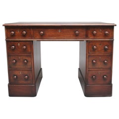 Early 19th Century Mahogany Pedestal Desk