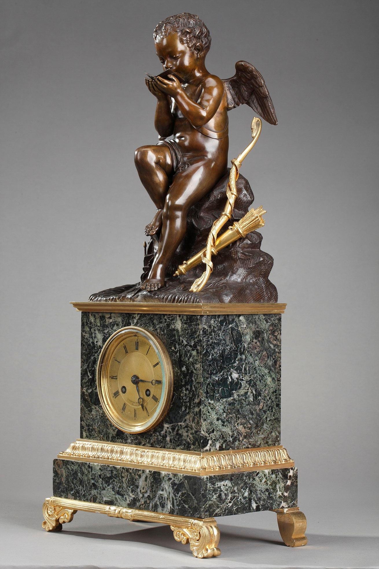 Horloge en marbre du début du 19e siècle, lecture de Cupidon par Ledure et Hémon en vente 8