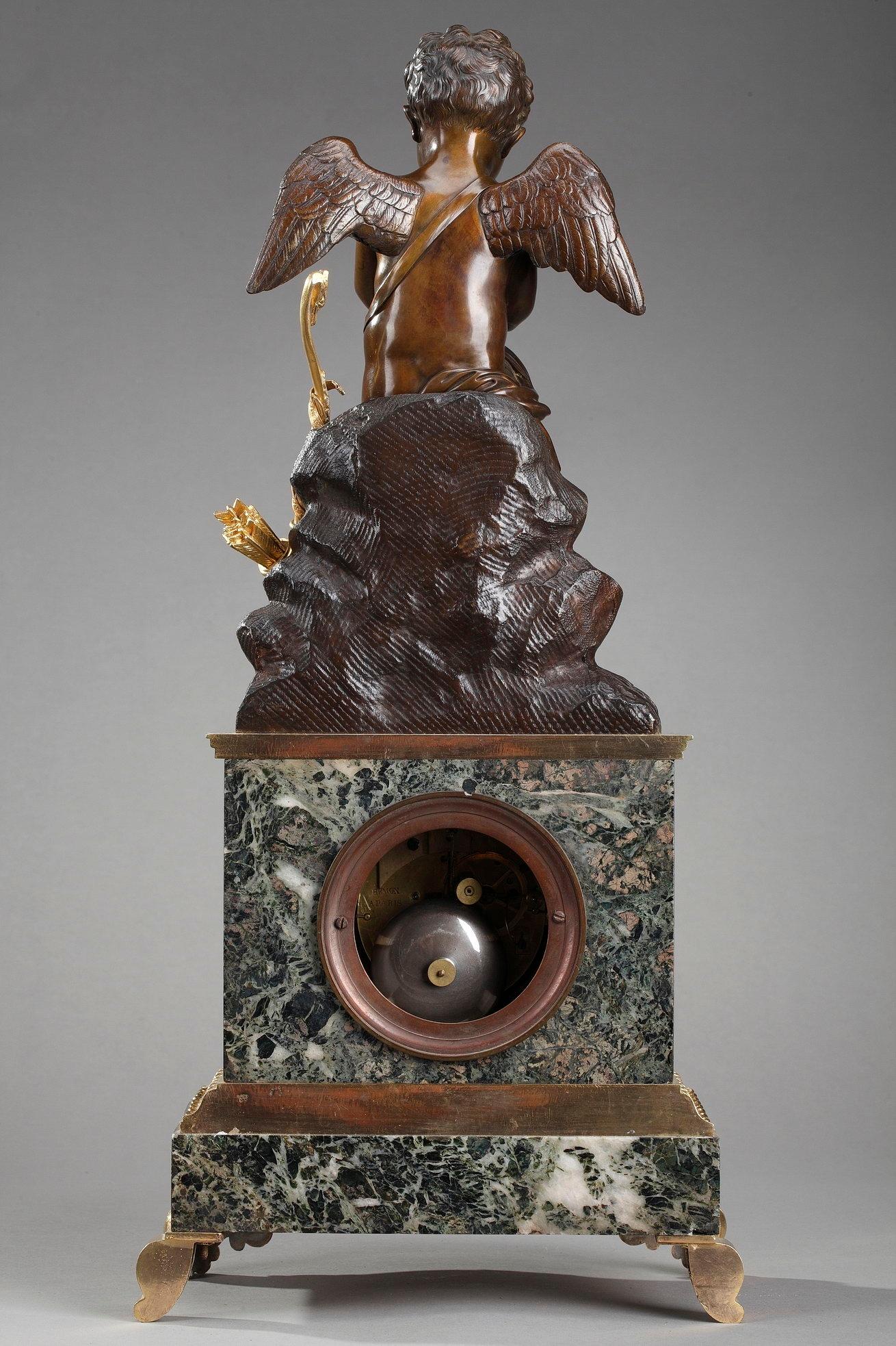 Horloge en marbre du début du 19e siècle, lecture de Cupidon par Ledure et Hémon en vente 9