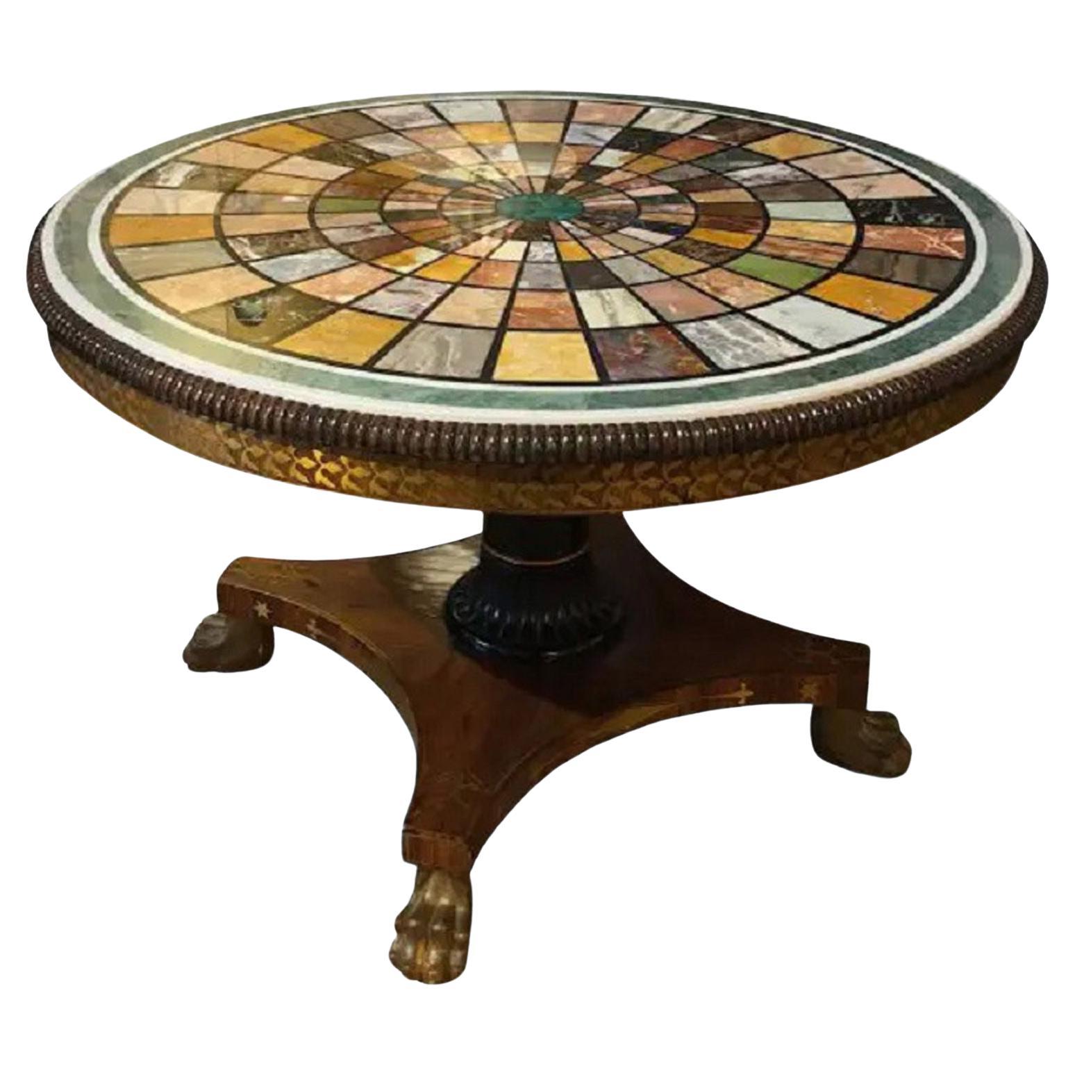 Marmor-Tisch aus dem frühen 19. Jahrhundert mit Messingintarsien und ebonisiertem Sockel