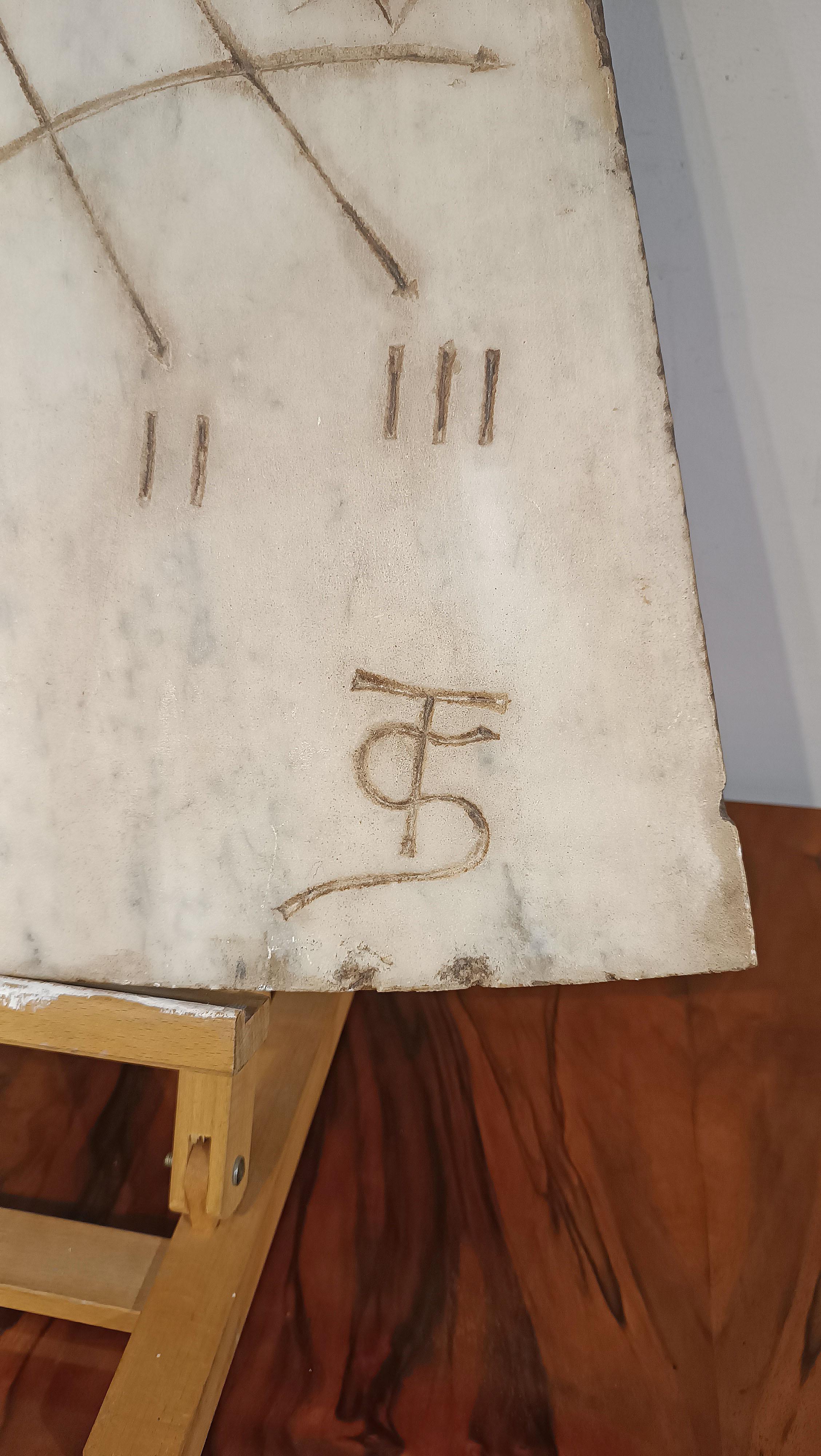 Iron EARLY 19th CENTURY MARBLE SUNDIAL For Sale