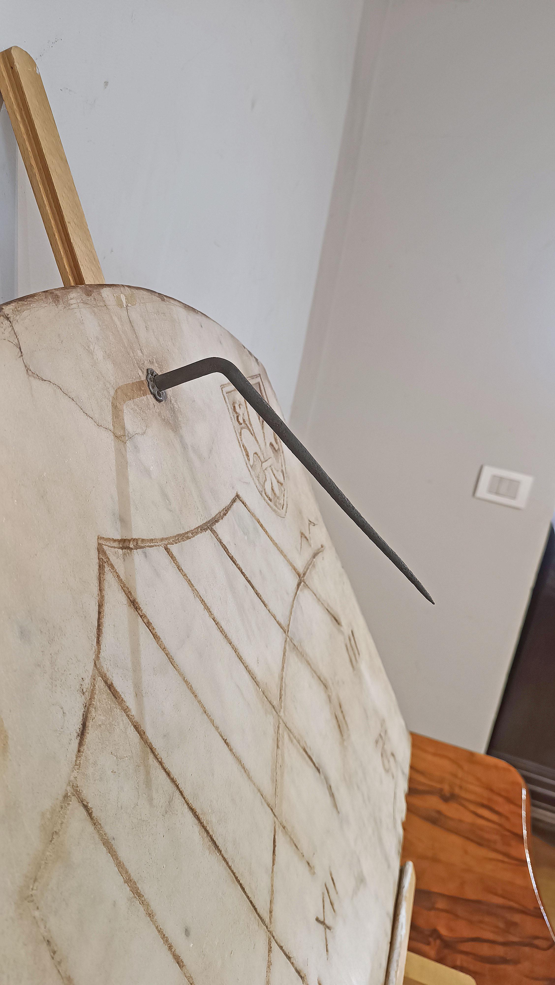 EARLY 19th CENTURY MARBLE SUNDIAL For Sale 1
