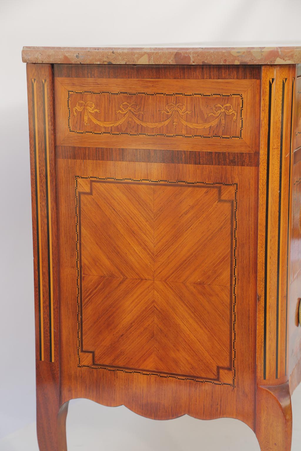 Early 19th Century Marquetry Commode For Sale 6