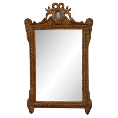 Early 19th Century Mirror With Wedgewood Medallion