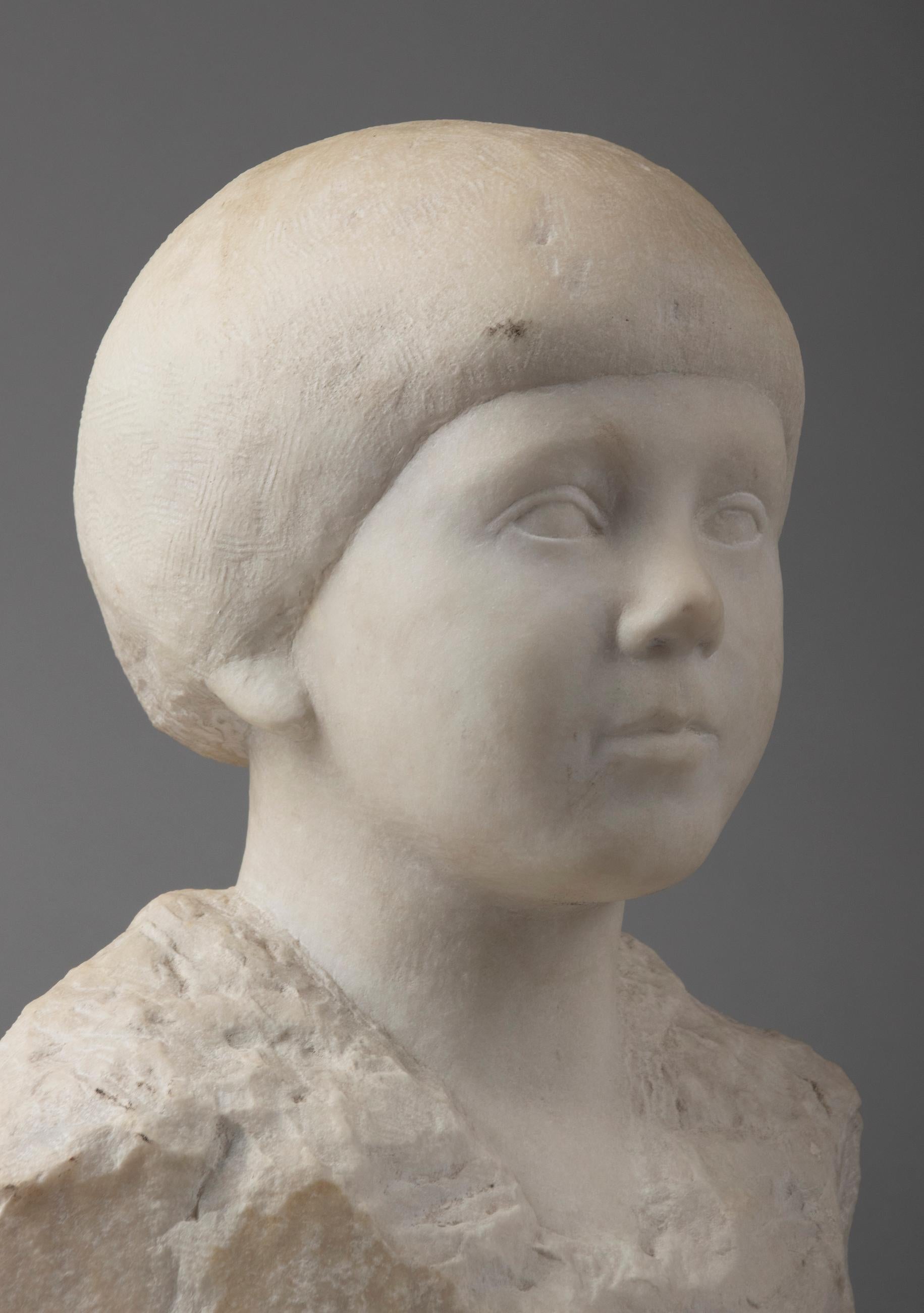 Early 20th Century Modernist Art Deco Statue of a Child Made of Carrara Marble For Sale 13