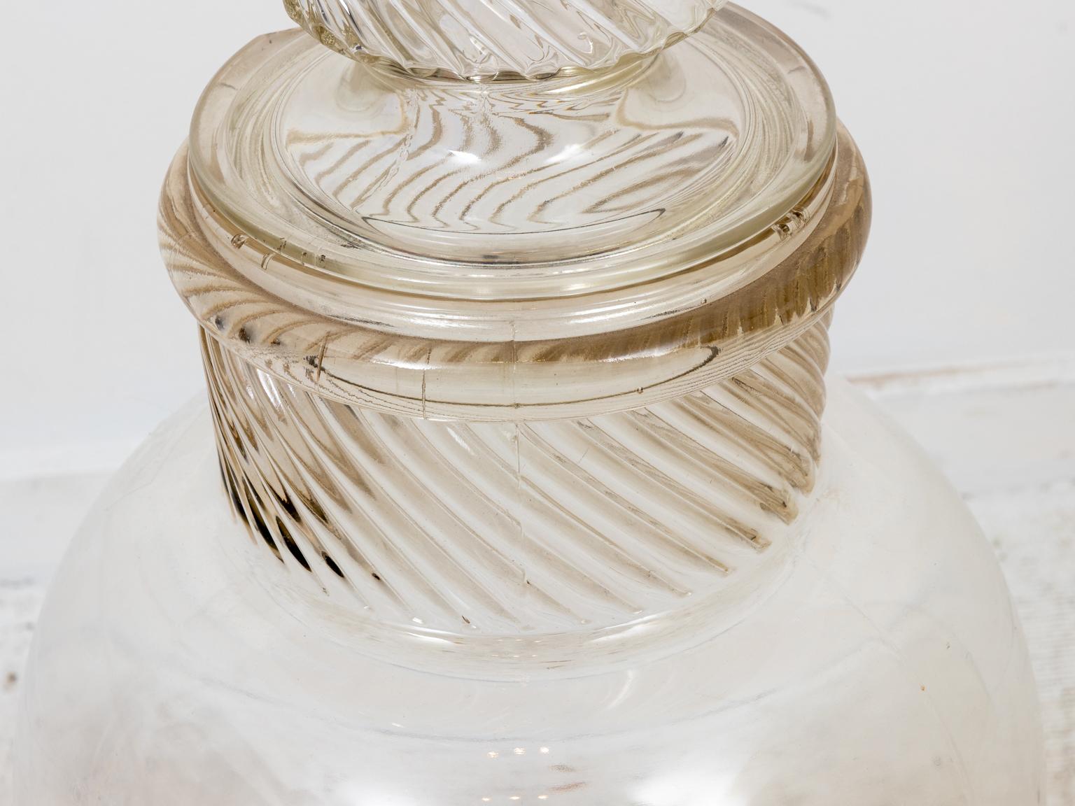 Early 19th Century Monumental Dakota Candy Display Jar In Distressed Condition For Sale In Stamford, CT