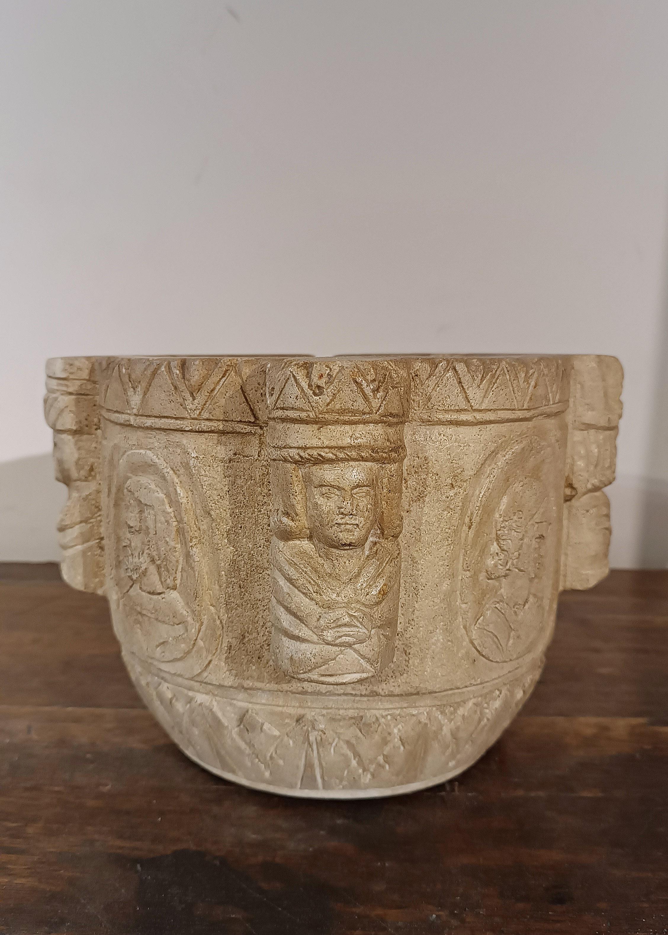 EARLY 19th CENTURY MORTAR WITH FIGURED ENGRAVINGS 8