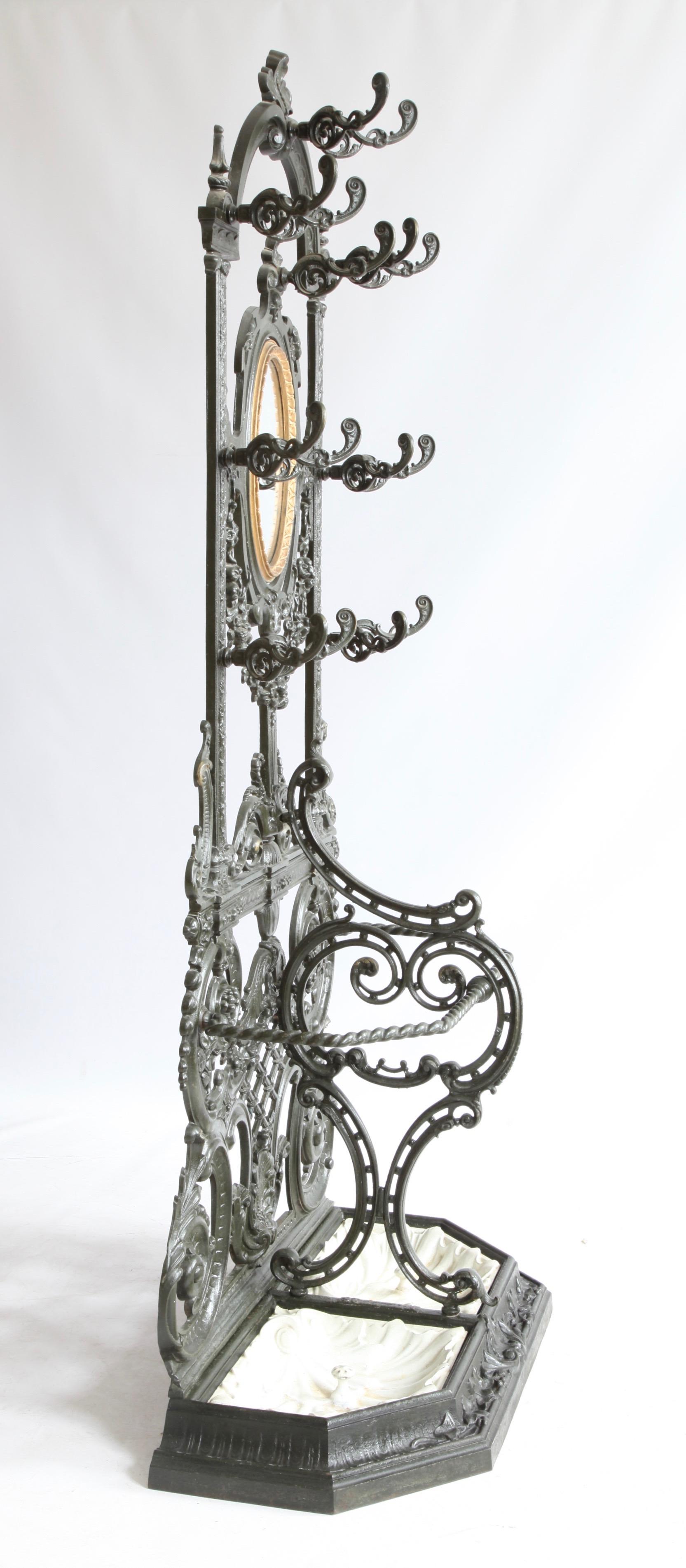 19th Century Nap III Cast Iron Coat and Hat Stand by Frères Corneau For Sale 10