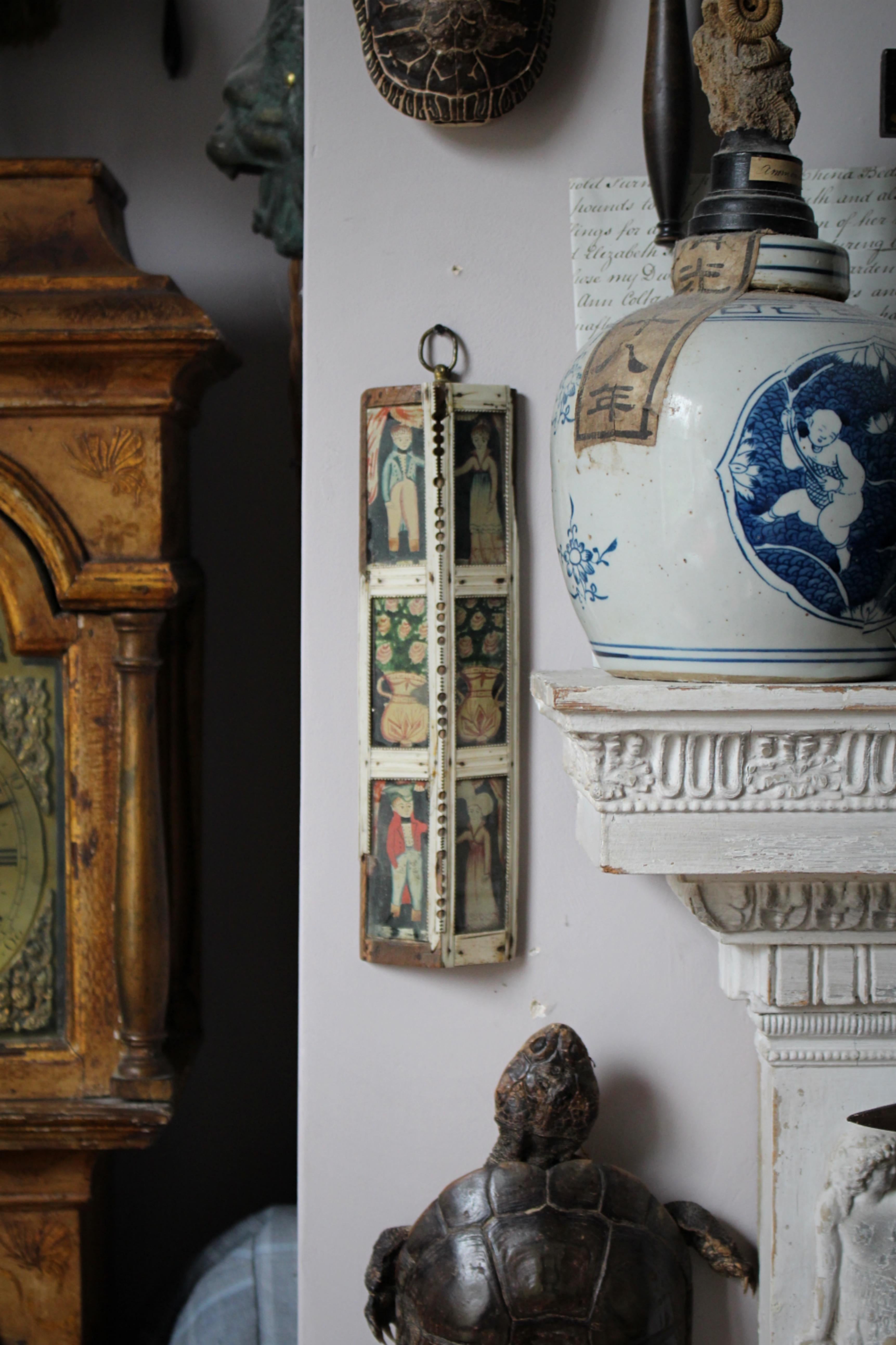 Early 19th Century Napoleonic Prisoner of War Painted Casket Lid Folk Art In Good Condition For Sale In Lowestoft, GB