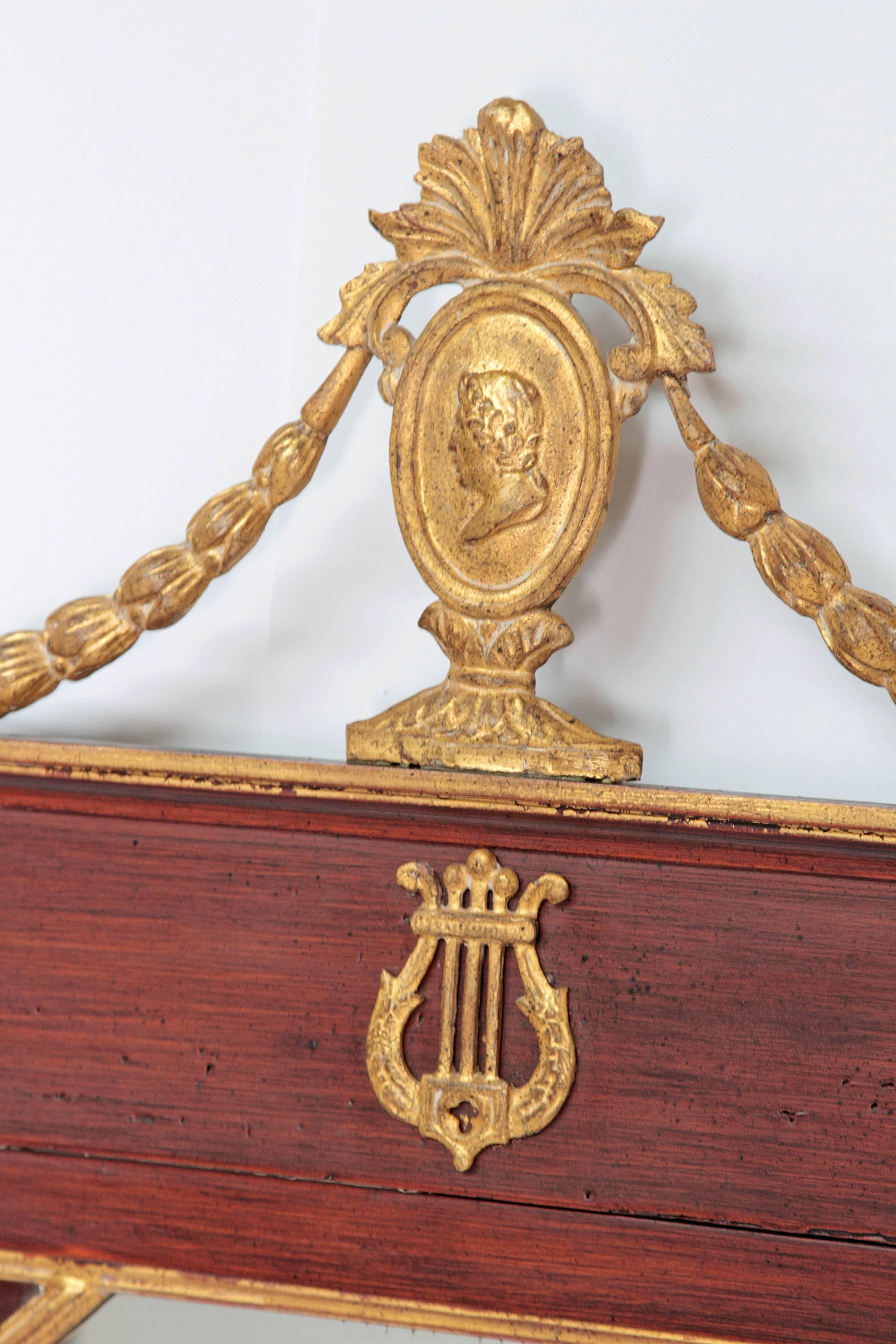 Early 19th Century Neoclassic Mirror In Good Condition For Sale In Dallas, TX