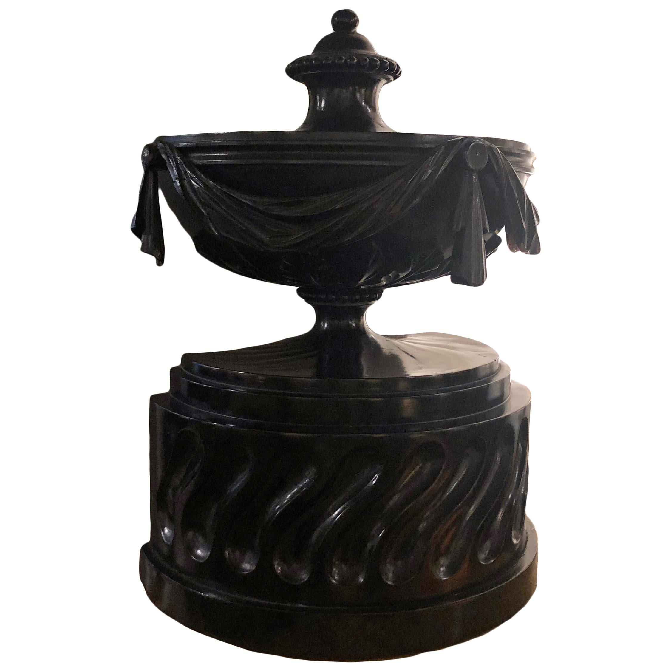 Early 19th Century Neoclassical Carved and Ebonized Wooden Urn For Sale