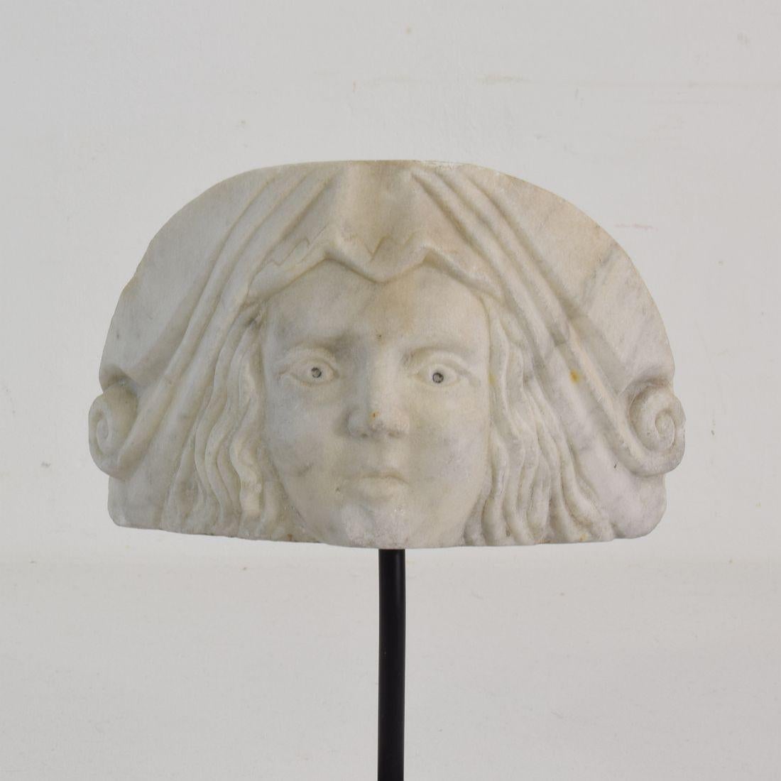 Early 19th Century Neoclassical Italian Marble Architectural Head Fragment 3