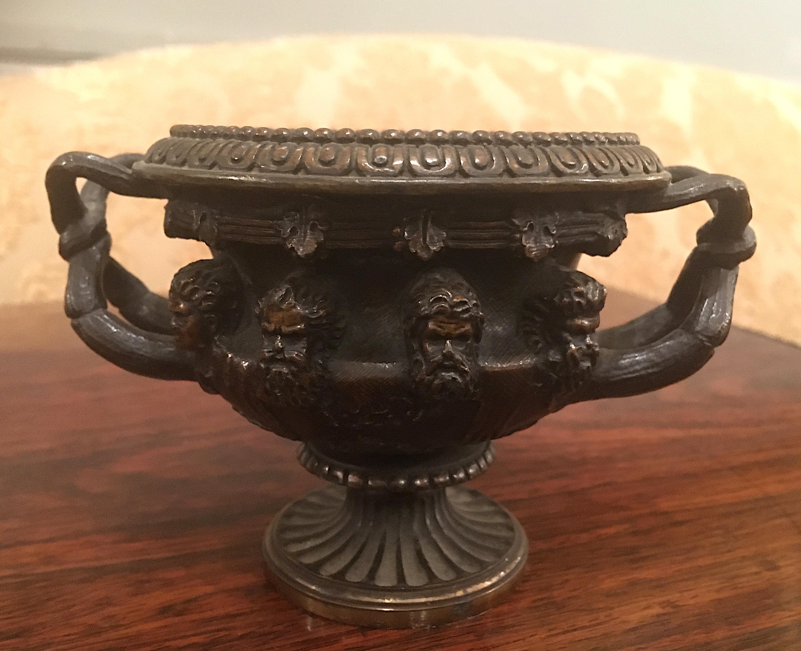 Early 19th Century Neoclassical Pair of Bronze Models of the Warwick Vase 2