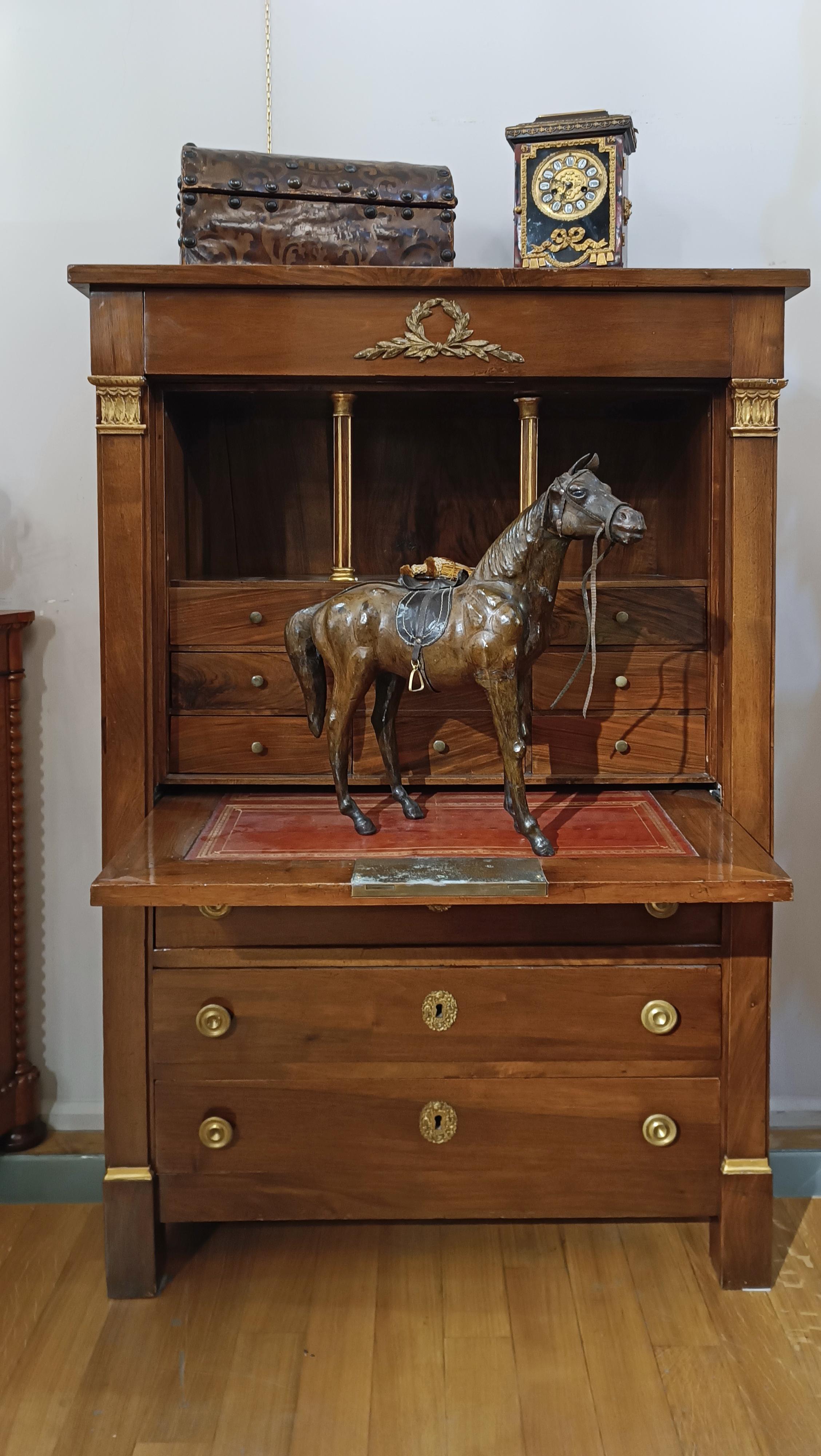 EARLY 19th CENTURY NEOCLASSICAL SECRÉTAIRE IN SOLID WALNUT  2