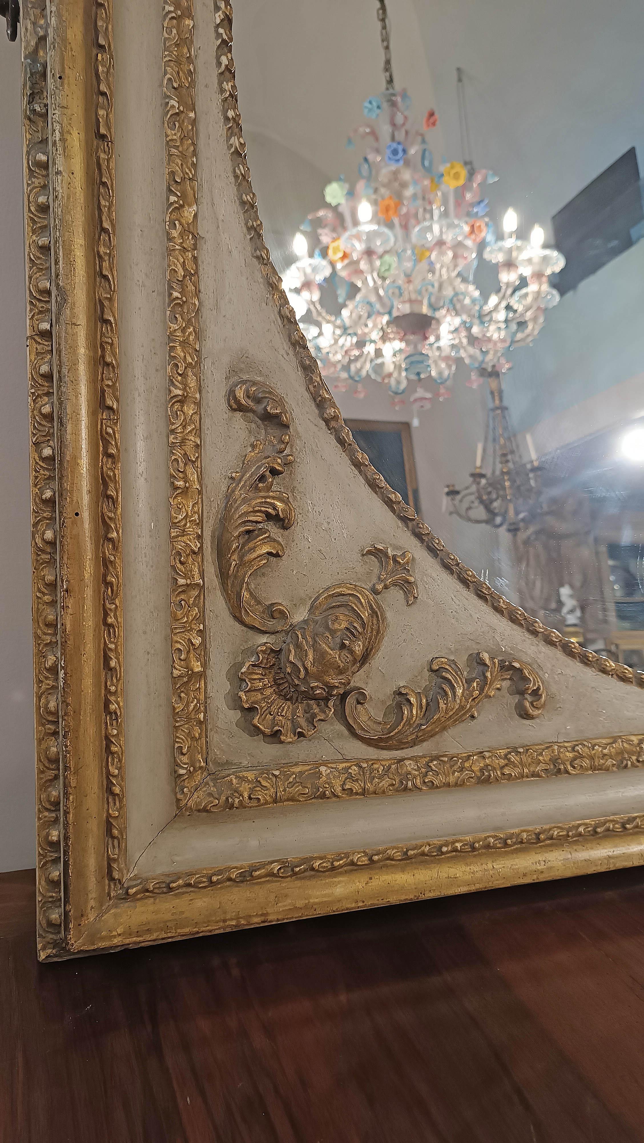 Italian EARLY 19th CENTURY NEOCLASSICAL SQUARE MIRROR For Sale