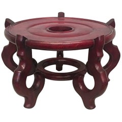 Early 19th Century New England Carved Mahogany Planter or Vase Stand