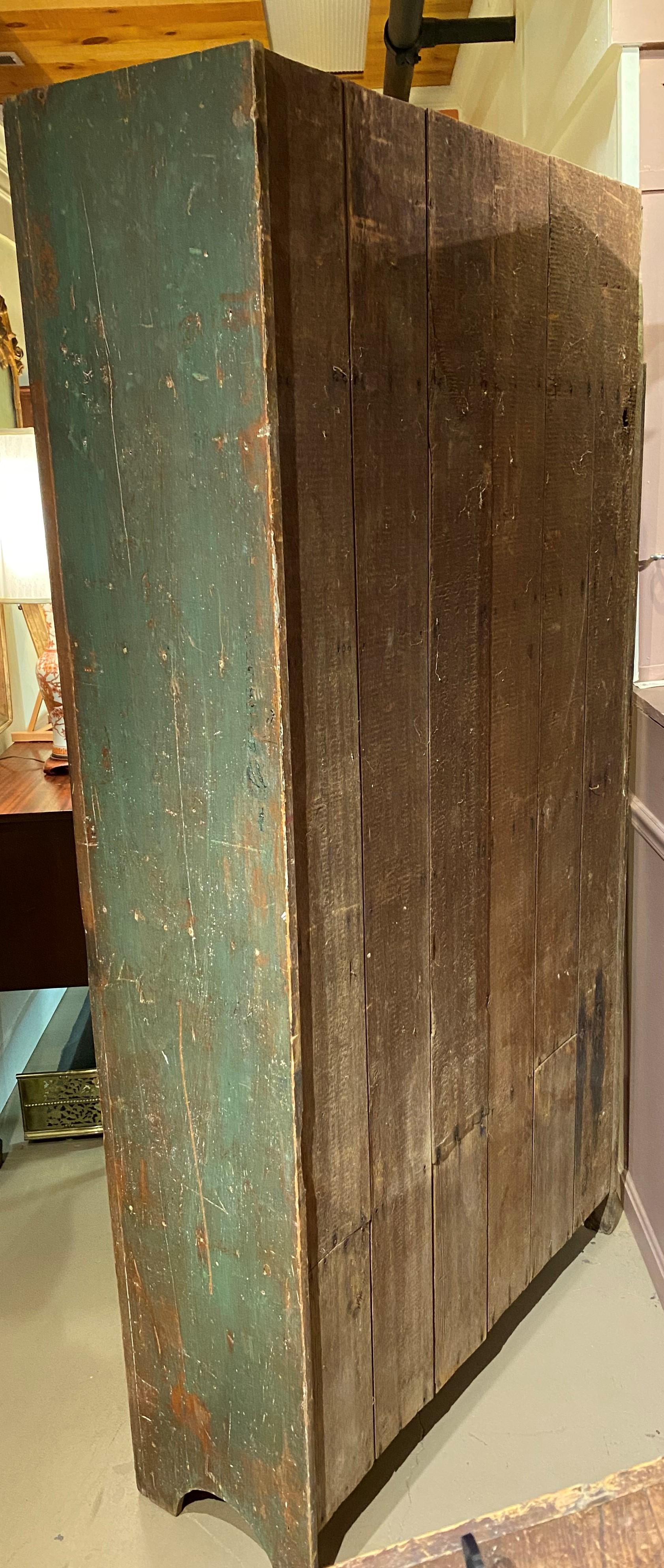 Early 19th Century New England Paneled Cupboard in Green & Reddish Brown Paint For Sale 11