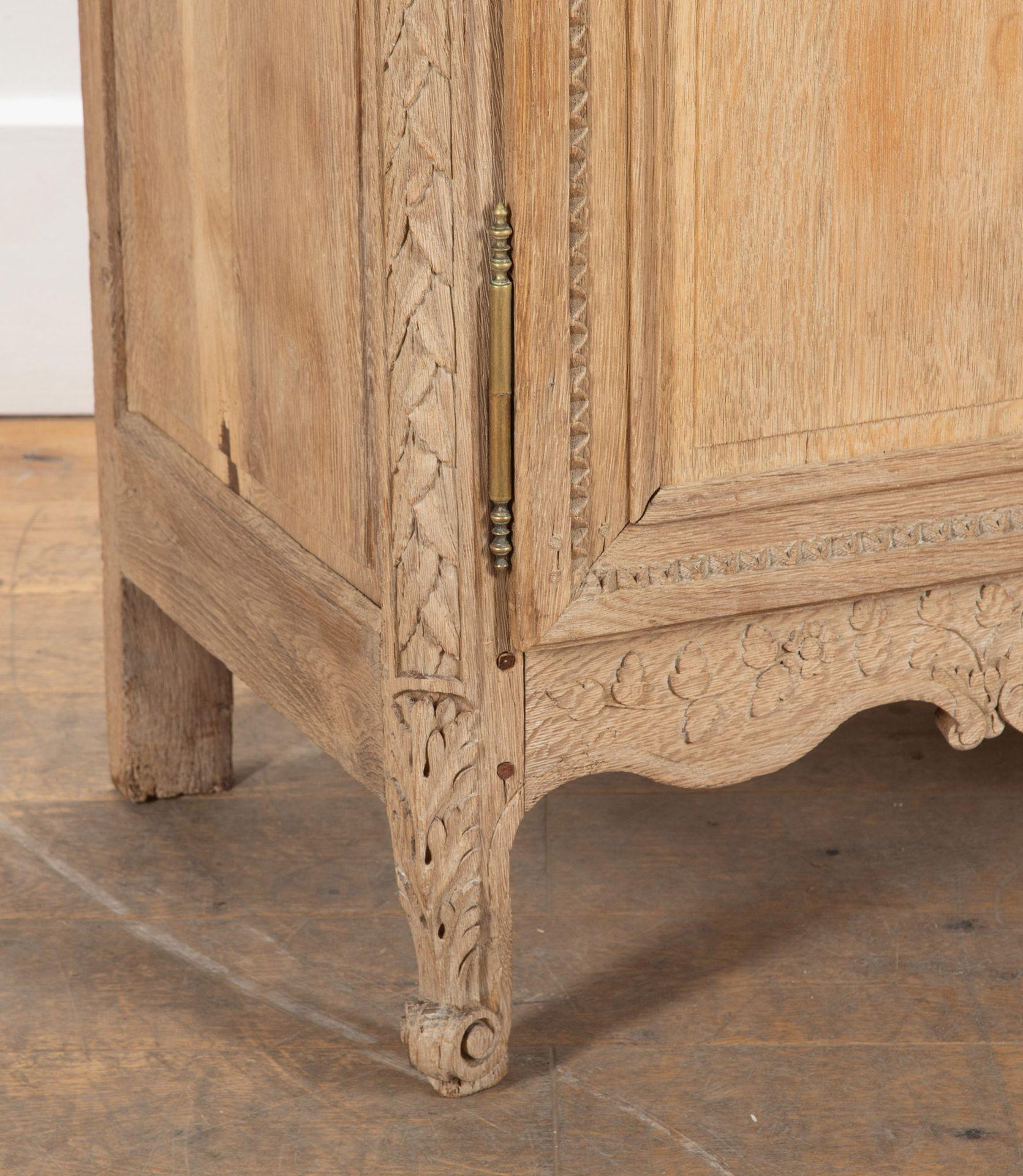 Early 19th Century Normandy Oak Marriage Armoire For Sale 2