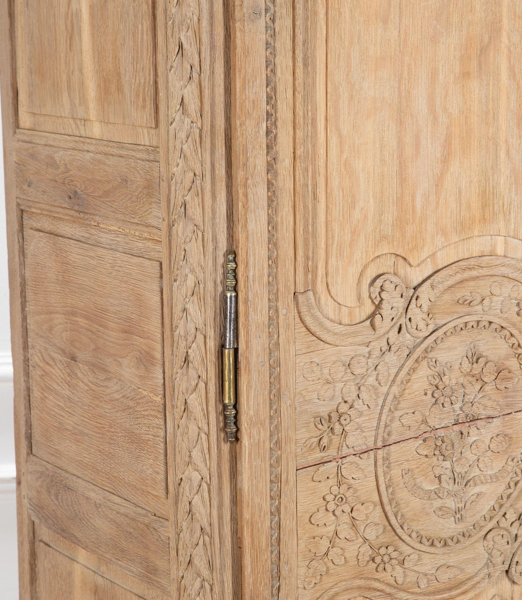 Early 19th Century Normandy Oak Marriage Armoire For Sale 4