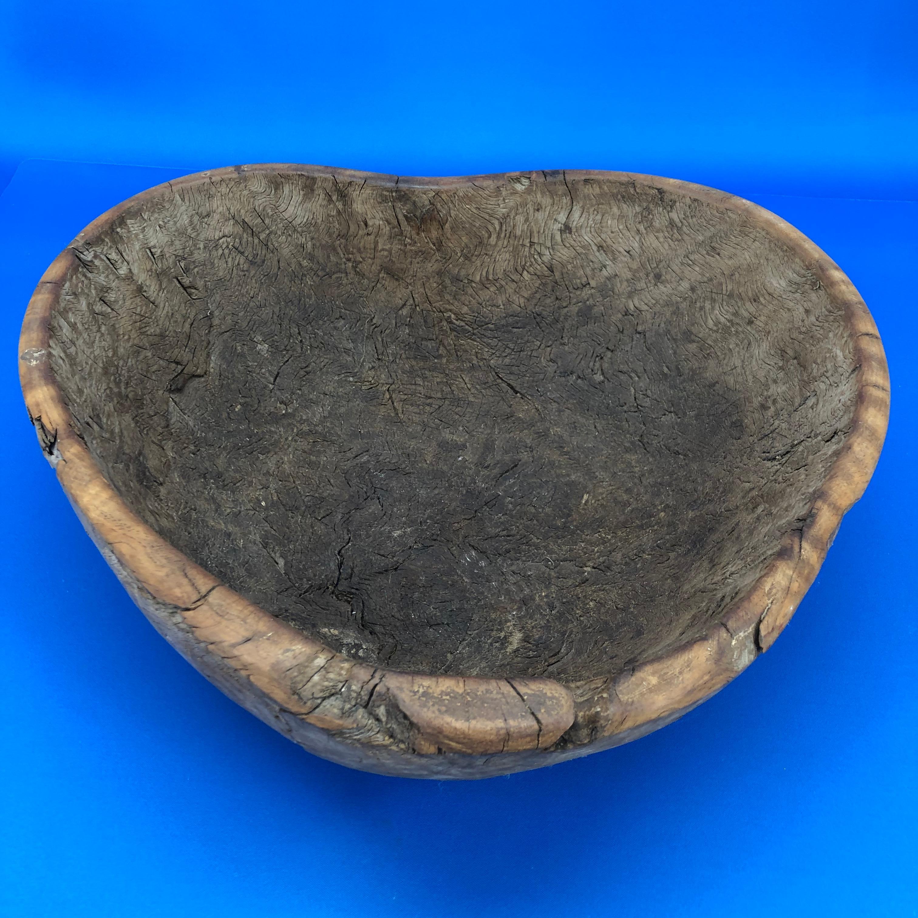 Early 19th Century Norwegian Wooden Heart Shaped Bowl 4