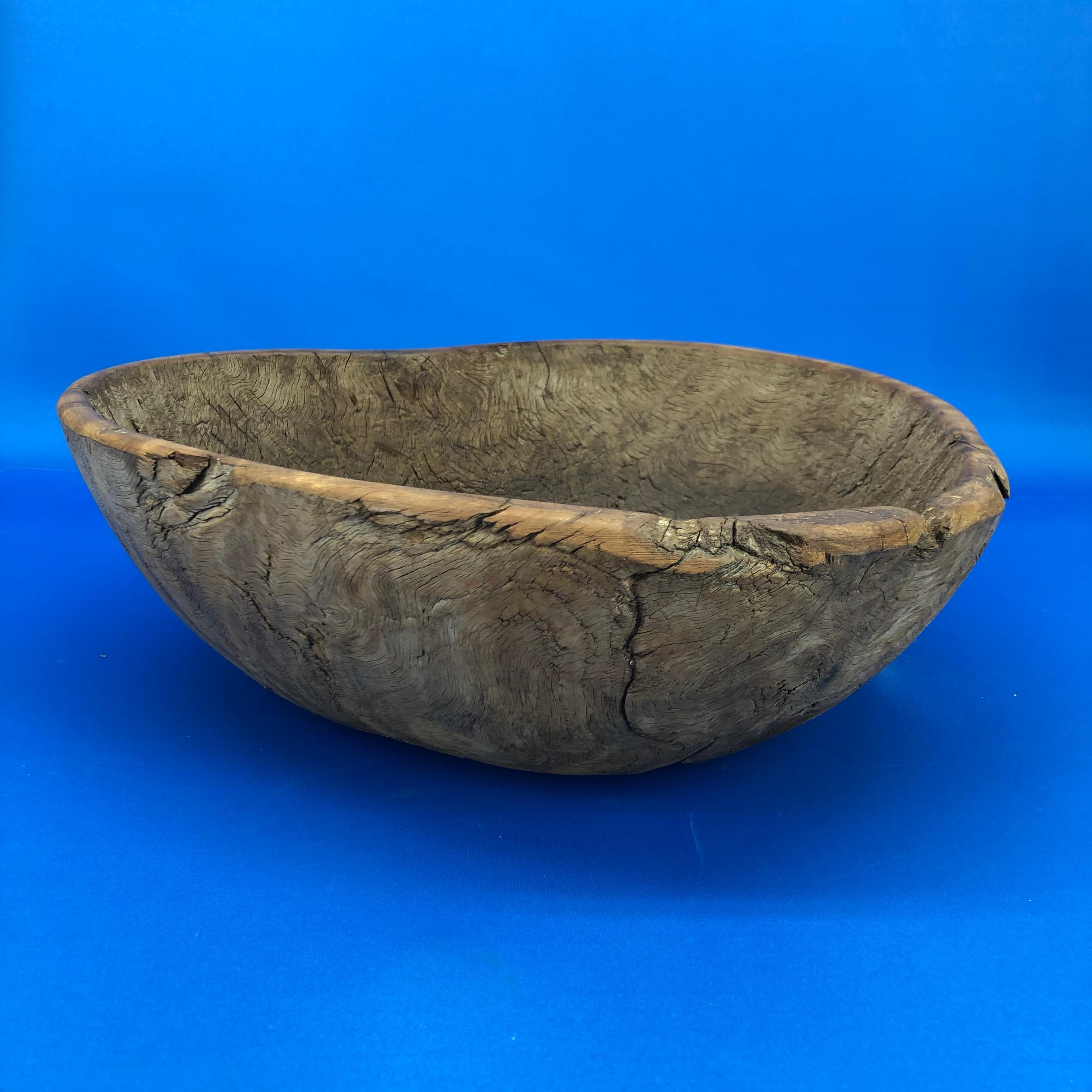 Early 19th Century Norwegian Wooden Heart Shaped Bowl 6