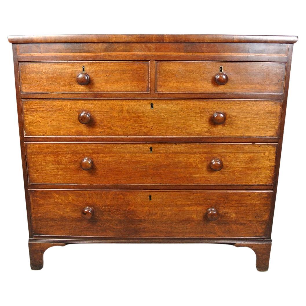 Early 19th Century Oak and Walnut Crossbanded Chest of Drawers c. 1840