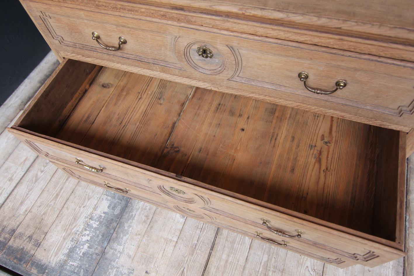Cassettiera in Oak dell'inizio del XIX secolo in vendita 9
