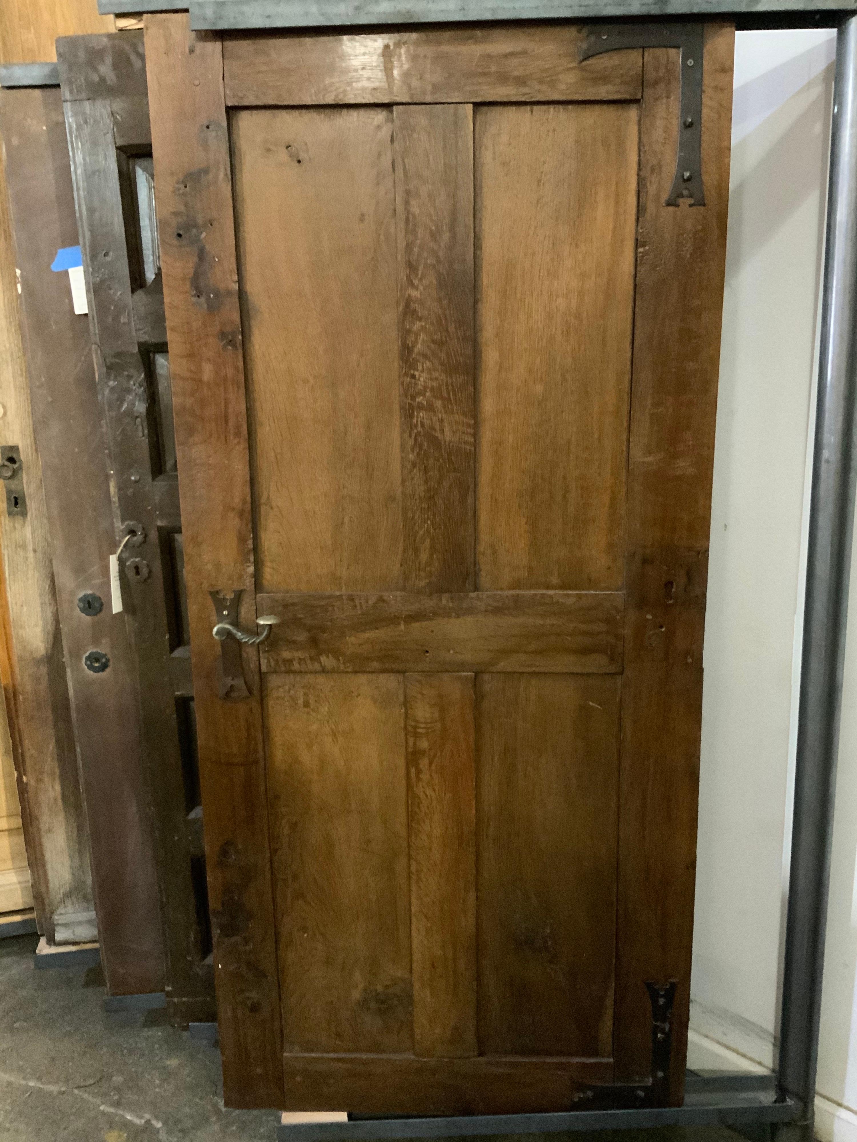 Early 19th Century Oak Door from France In Good Condition For Sale In Dallas, TX
