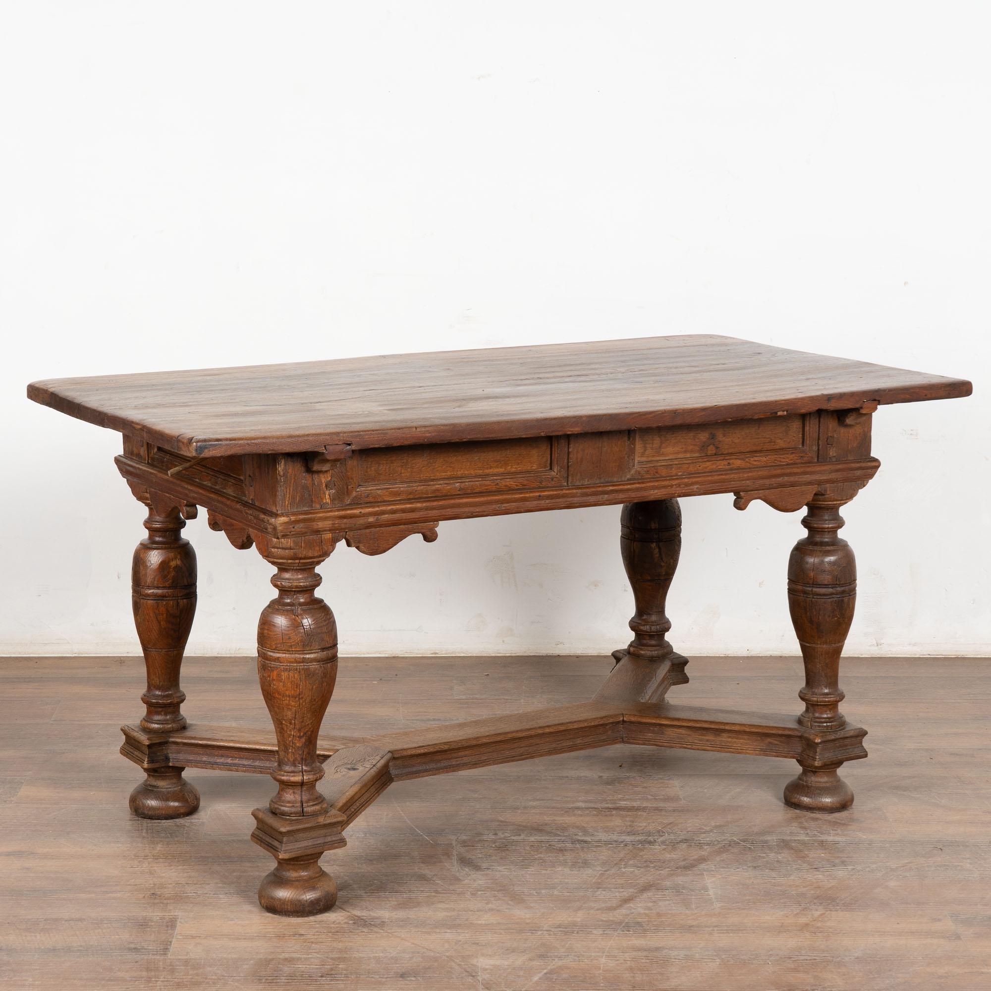 Table de bibliothèque réfectoire en Oak du début du 19ème siècle avec deux tiroirs en vente 5