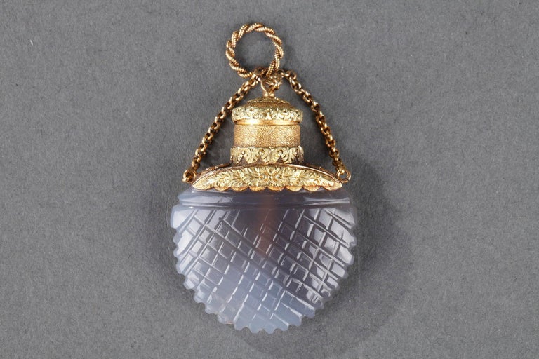 Early 19th Century Opaline Perfume Flask with Gold For Sale at 1stDibs