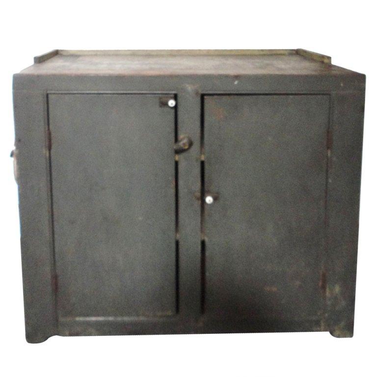 Early 19th Century Original Grey over Red Pennsylvania Hutch or Cupboard