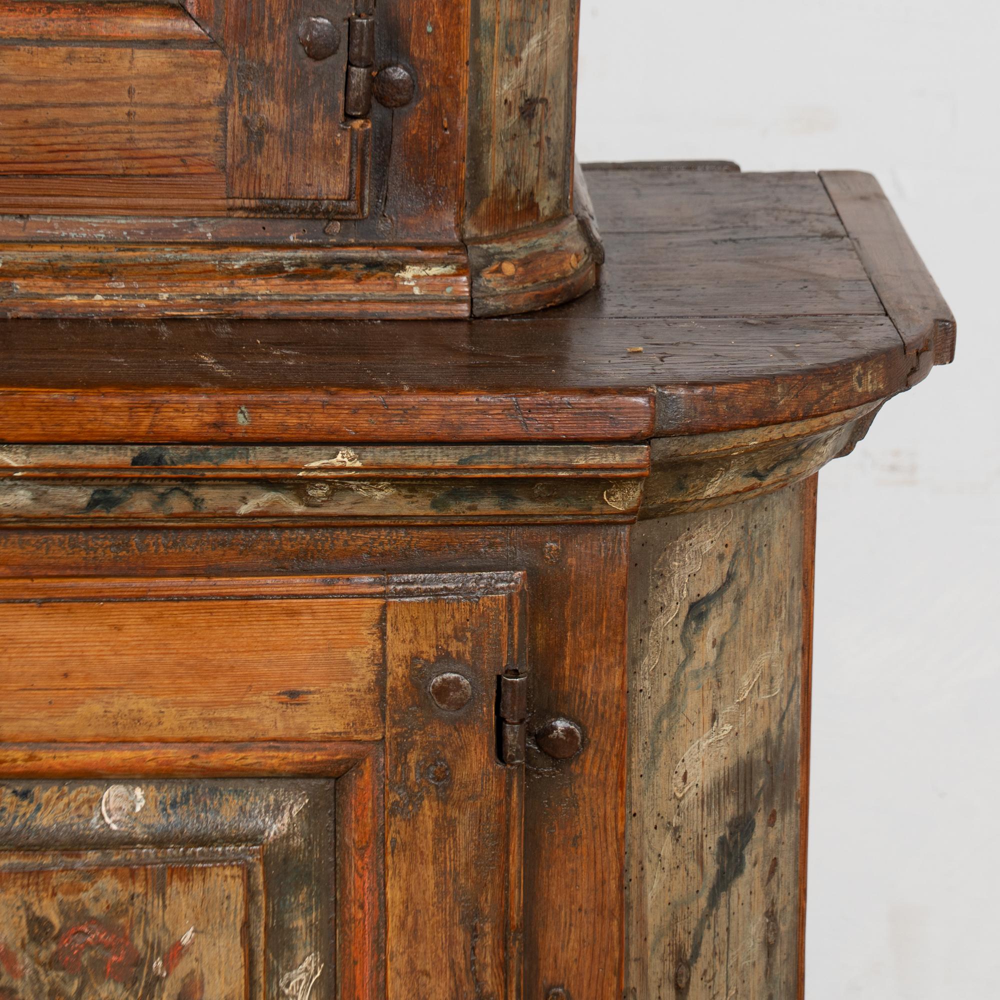 Armoire suédoise en pin peint du début du 19e siècle en vente 6