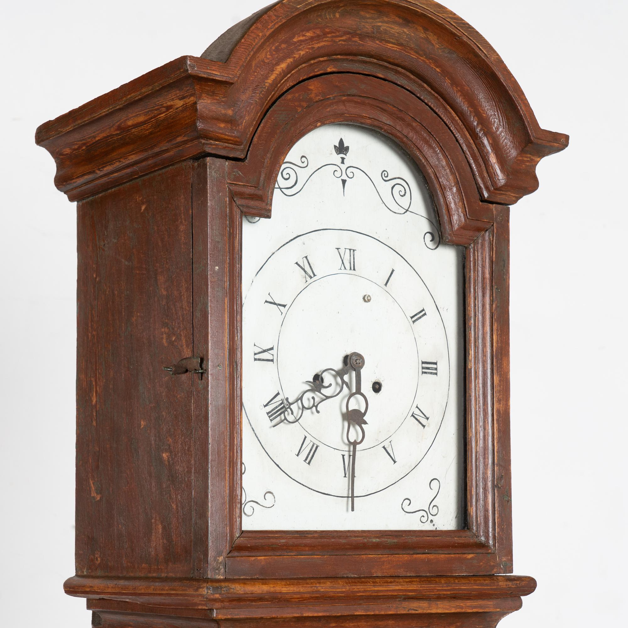 Early 19th Century Original Painted Swedish Mora Grandfather Clock For Sale 6
