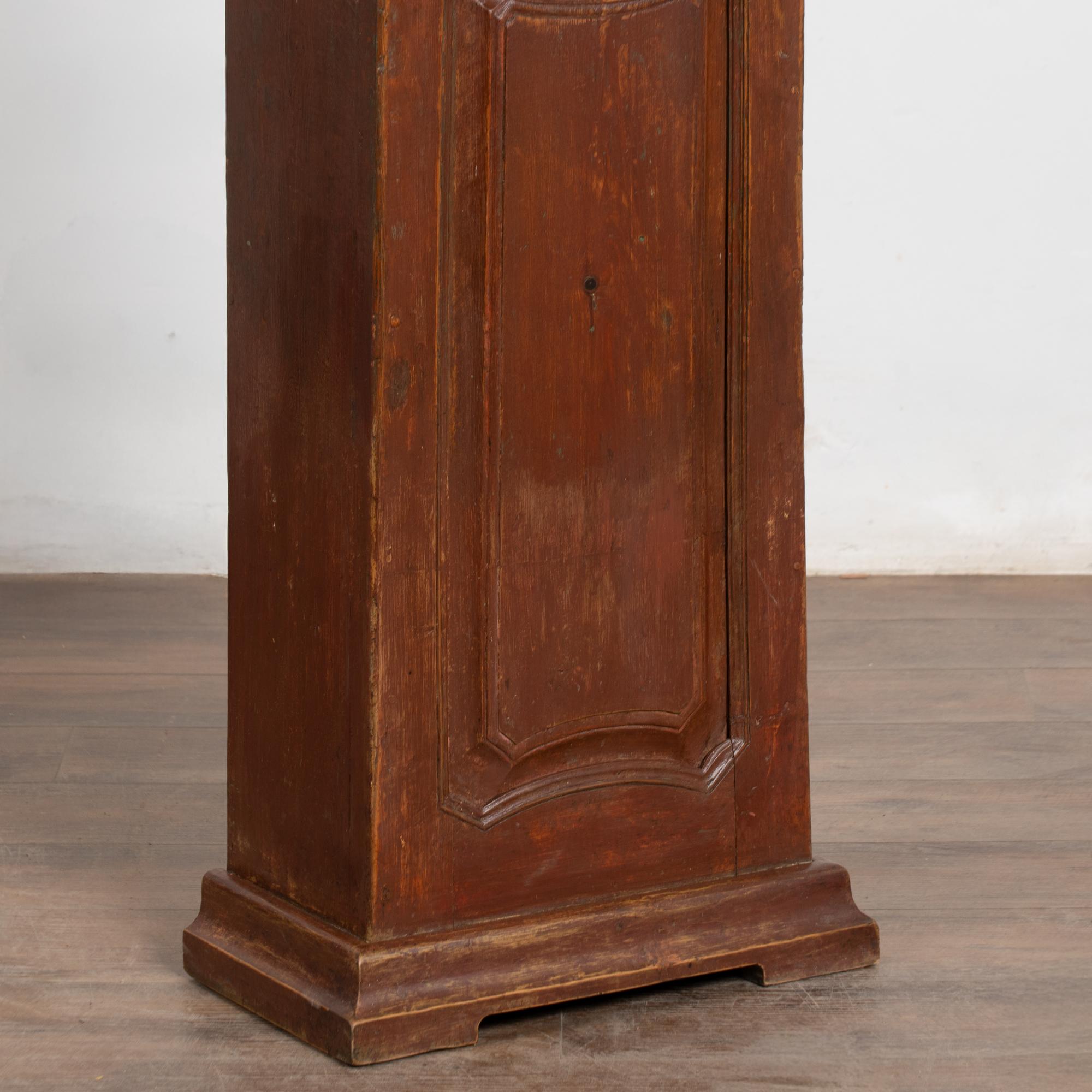 Early 19th Century Original Painted Swedish Mora Grandfather Clock In Good Condition For Sale In Round Top, TX