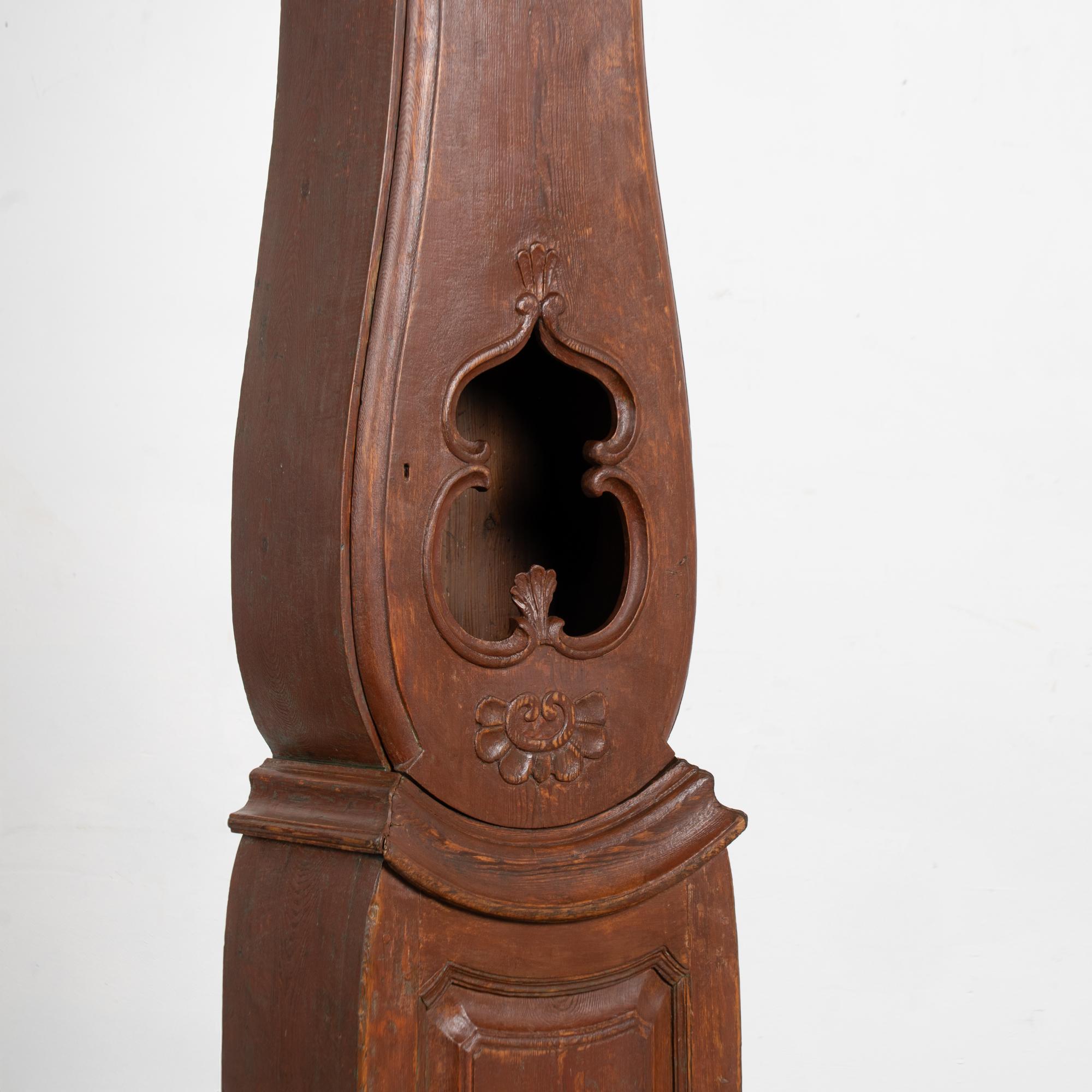 Pine Early 19th Century Original Painted Swedish Mora Grandfather Clock For Sale