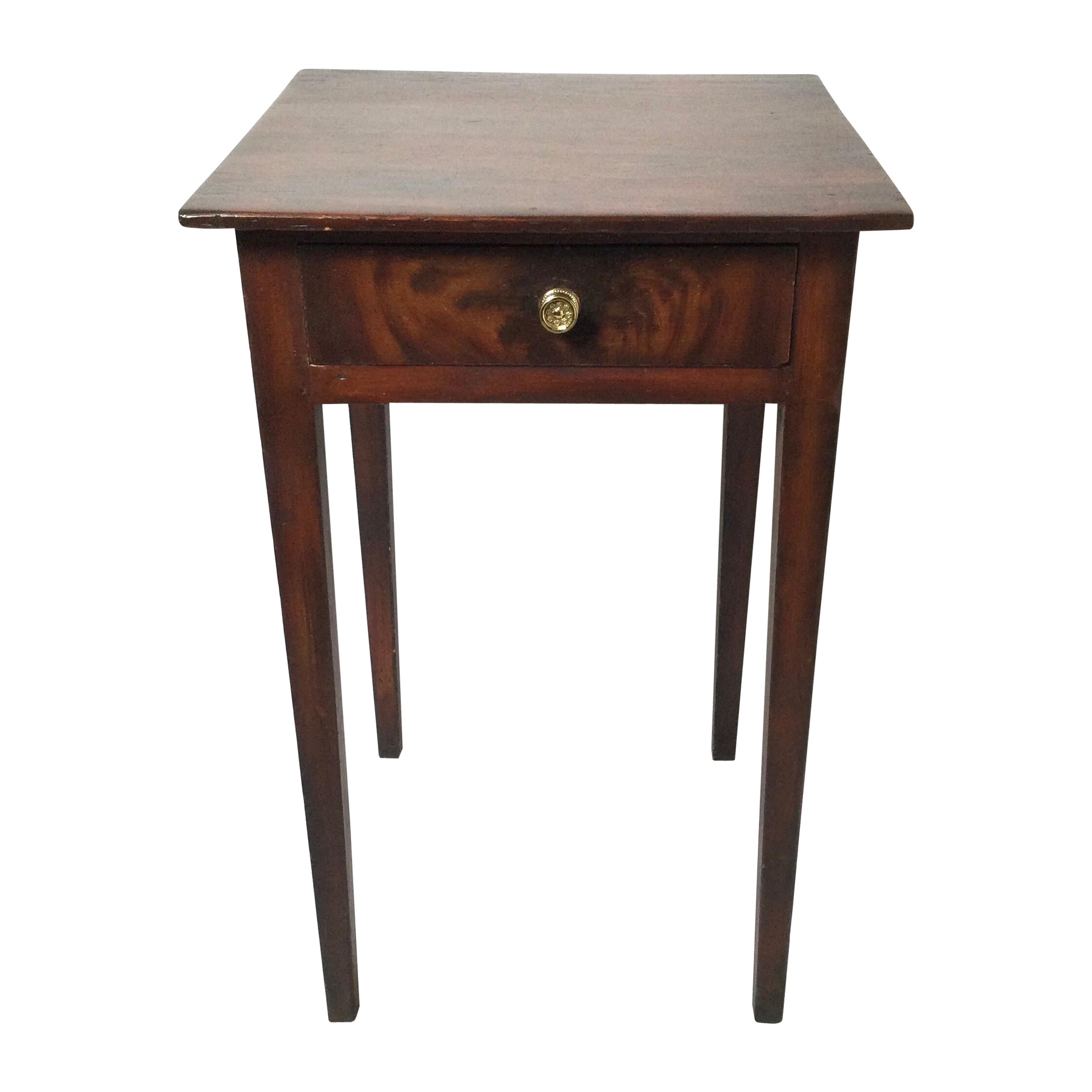 Soporte de mesa decorado con pintura de principios del siglo XIX