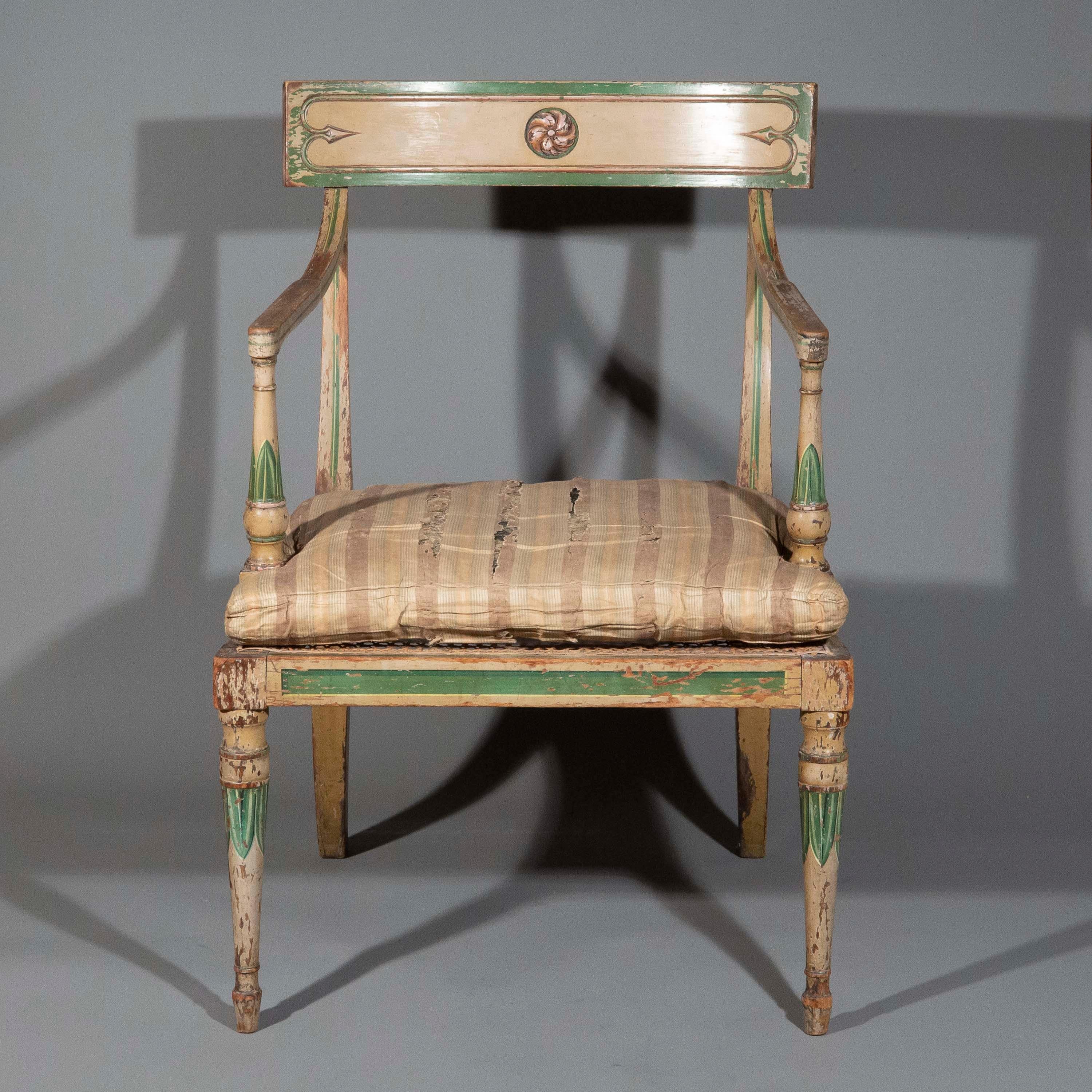 Raro sillón pintado del siglo XIX atribuido a Gillows en venta 5
