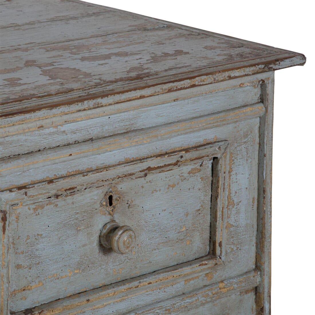 Early 19th Century Painted Chest In Good Condition In Gloucestershire, GB