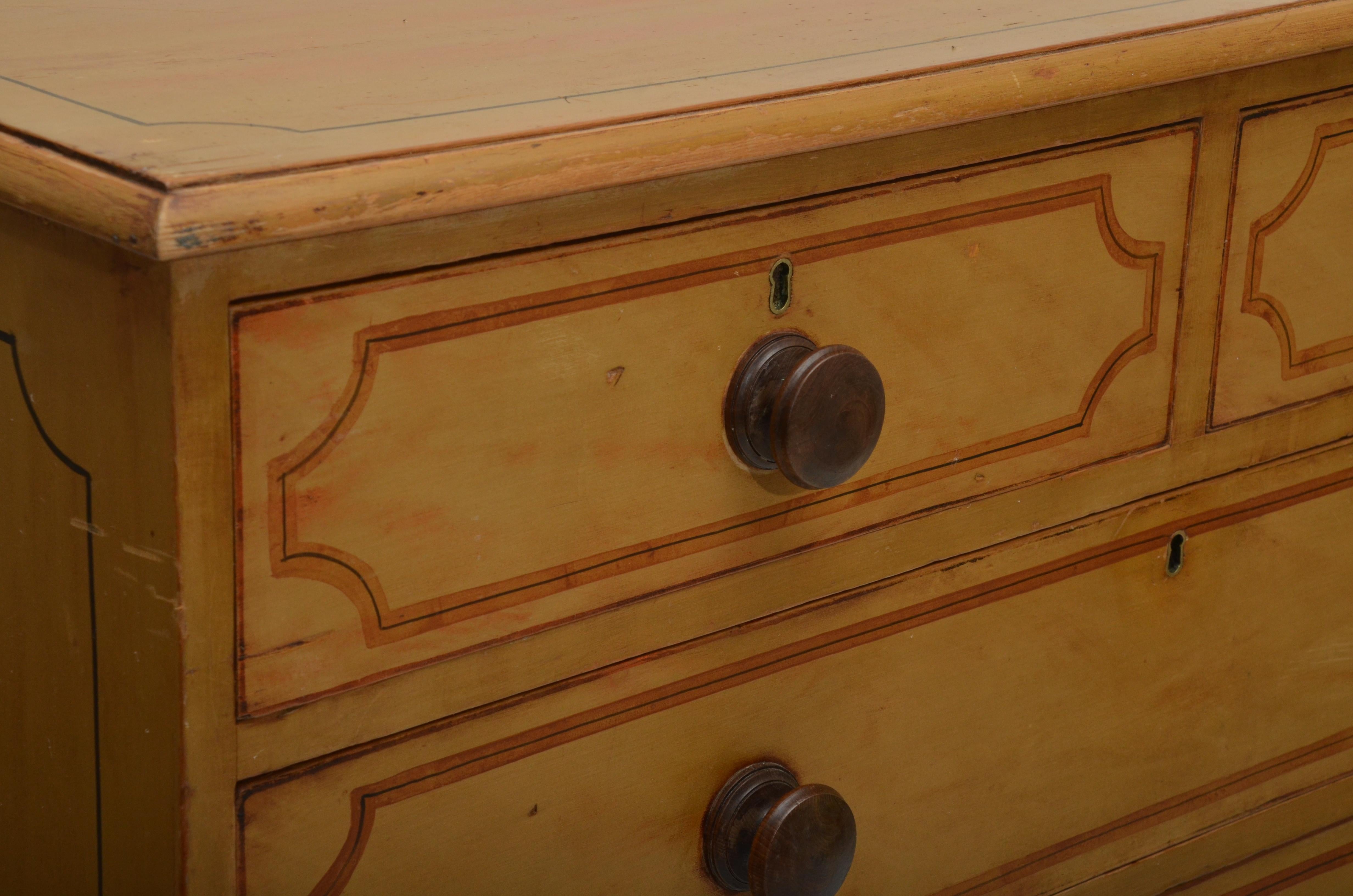 Early 19th Century Painted Chest of Drawers, England, circa 1830 In Good Condition For Sale In East Hampton, NY