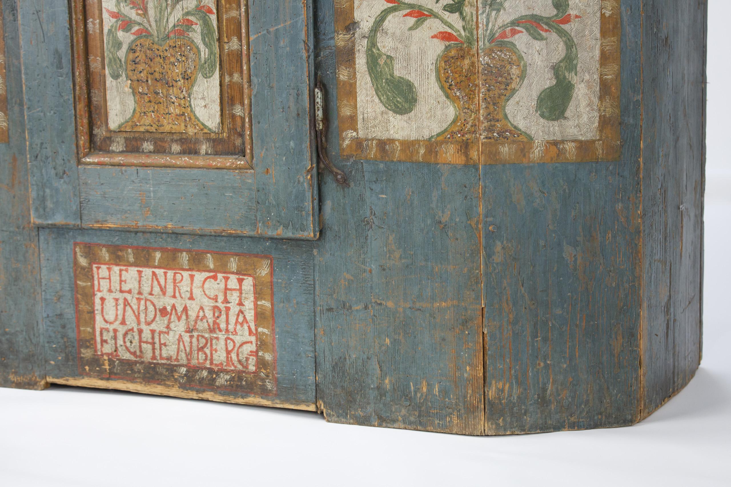 Early 19th Century Painted Marriage Cupboard 8