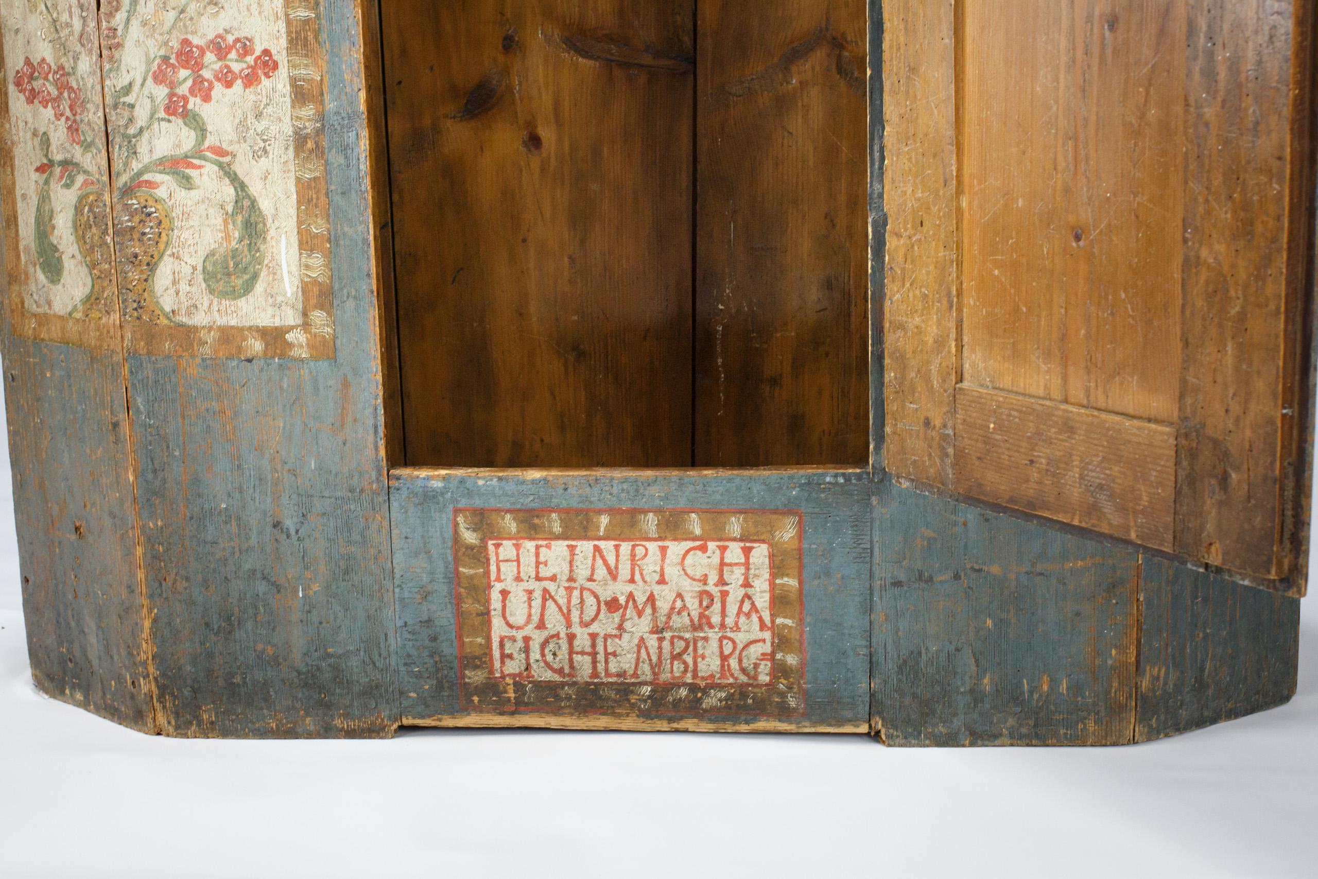 Pine Early 19th Century Painted Marriage Cupboard